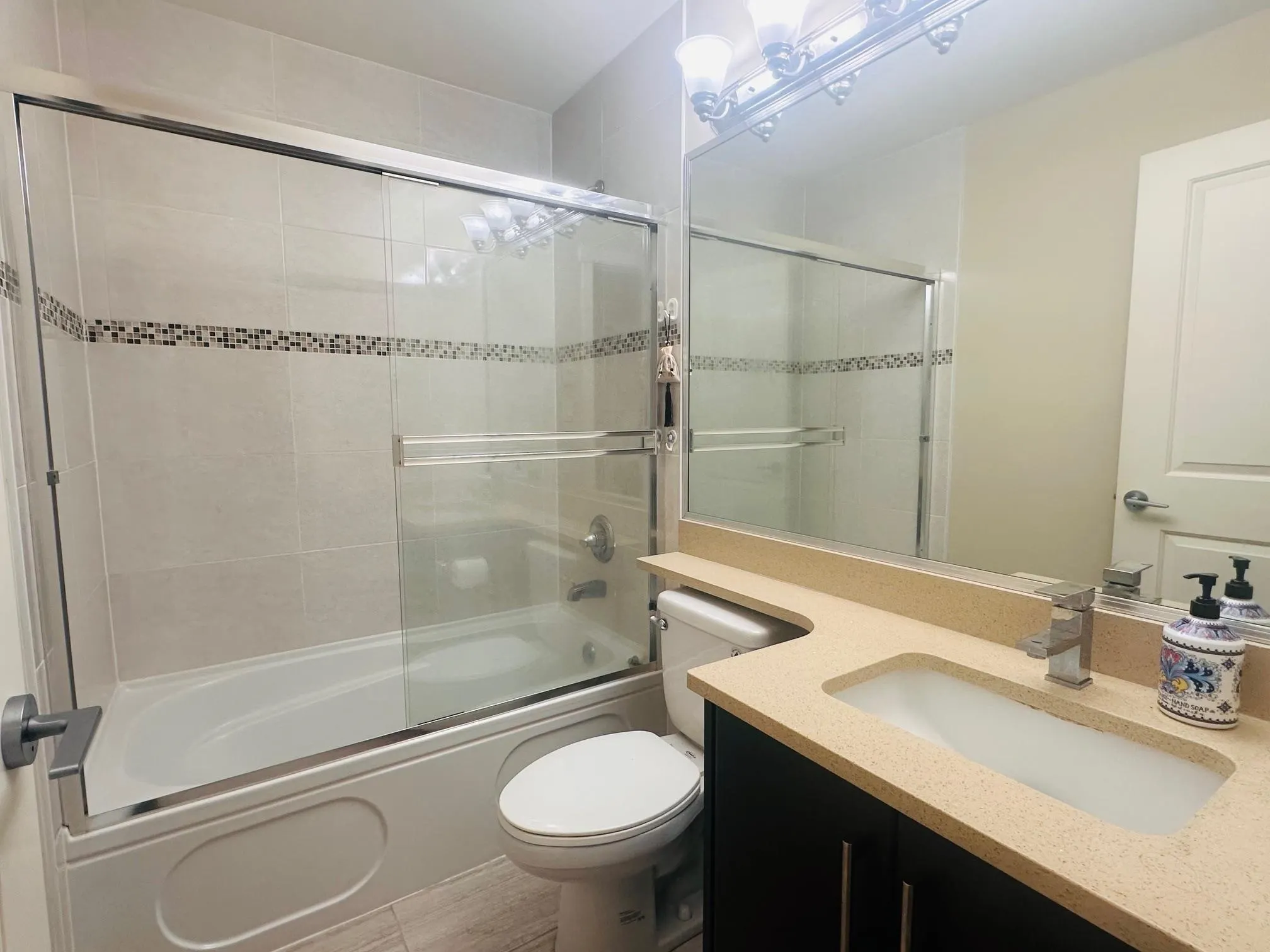 16 9811 Ferndale Road