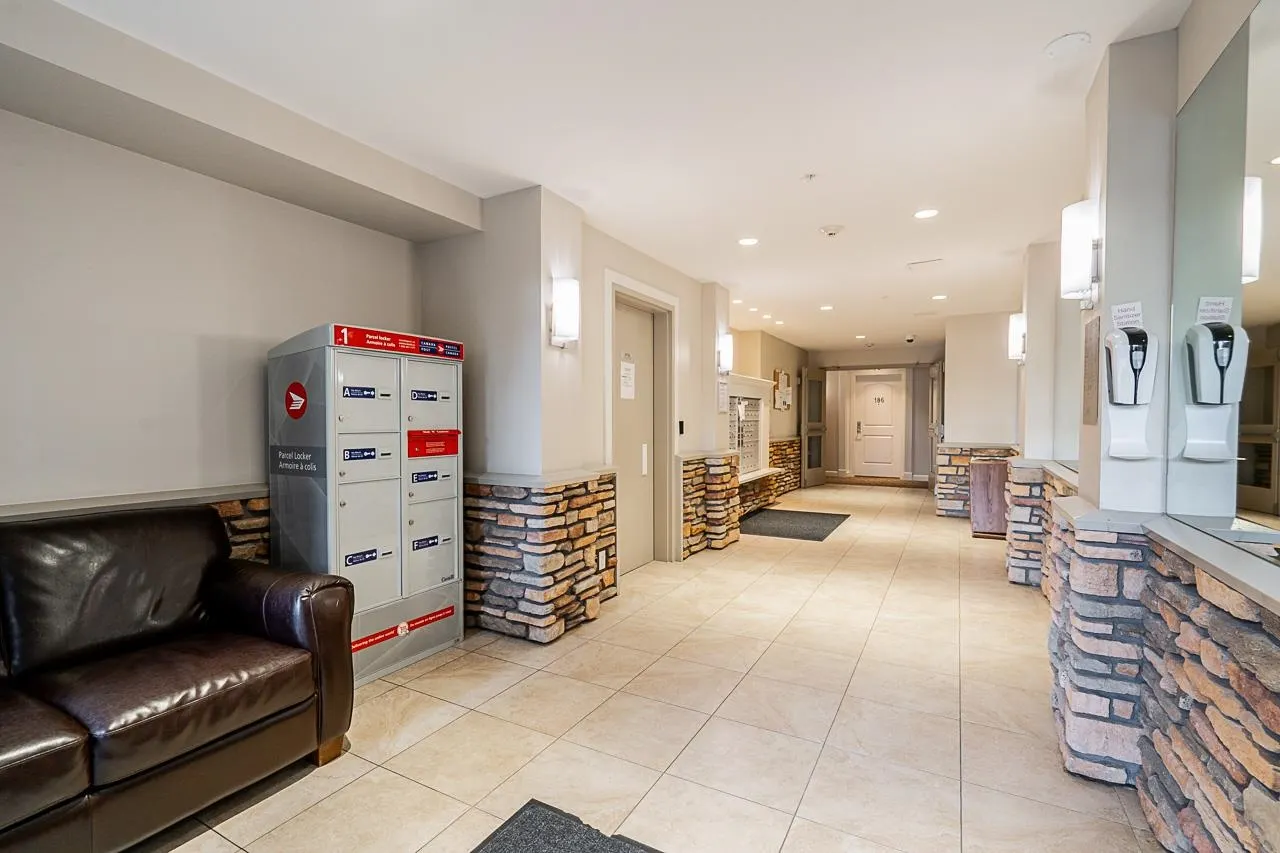 581 8288 207a Street