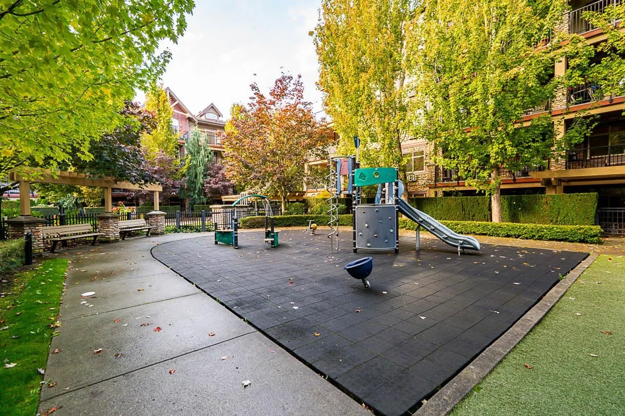 581 8288 207a Street