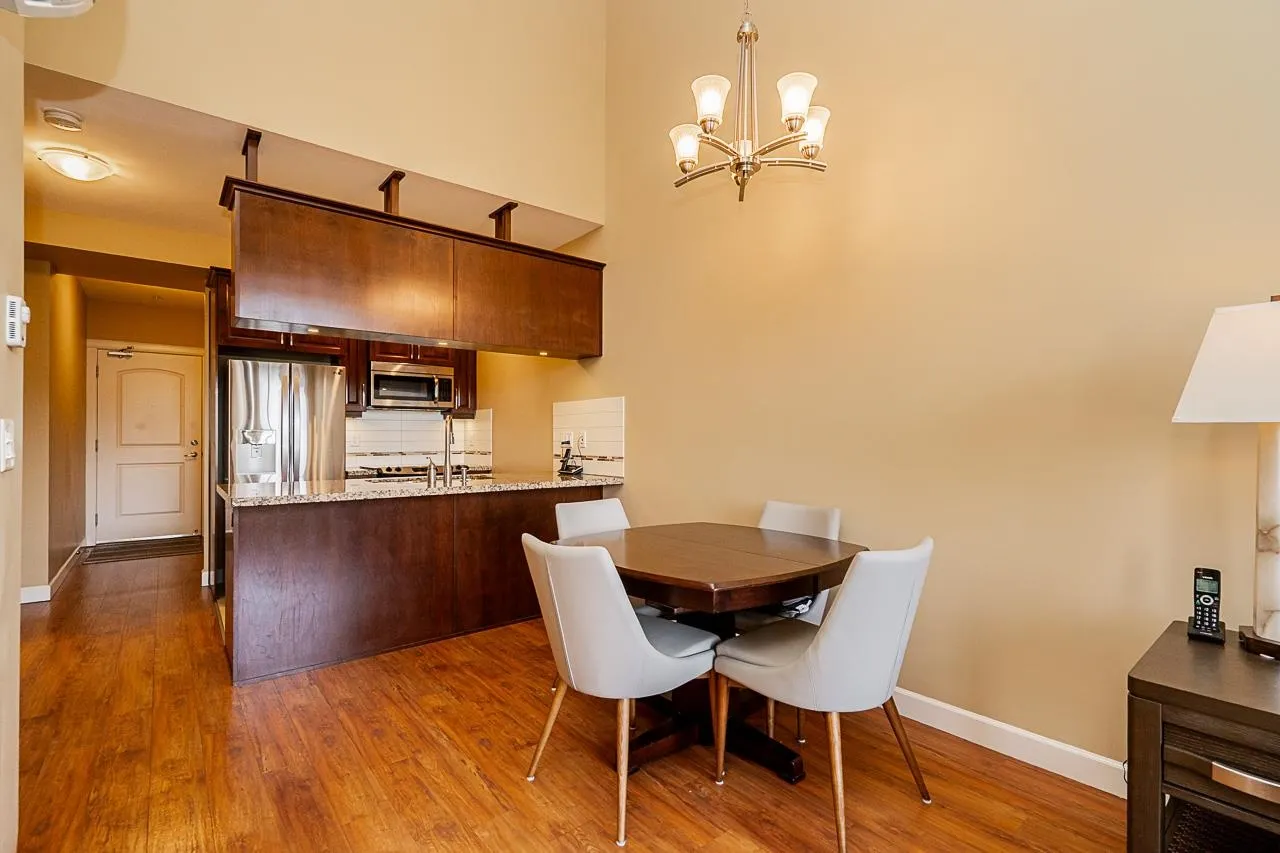 581 8288 207a Street