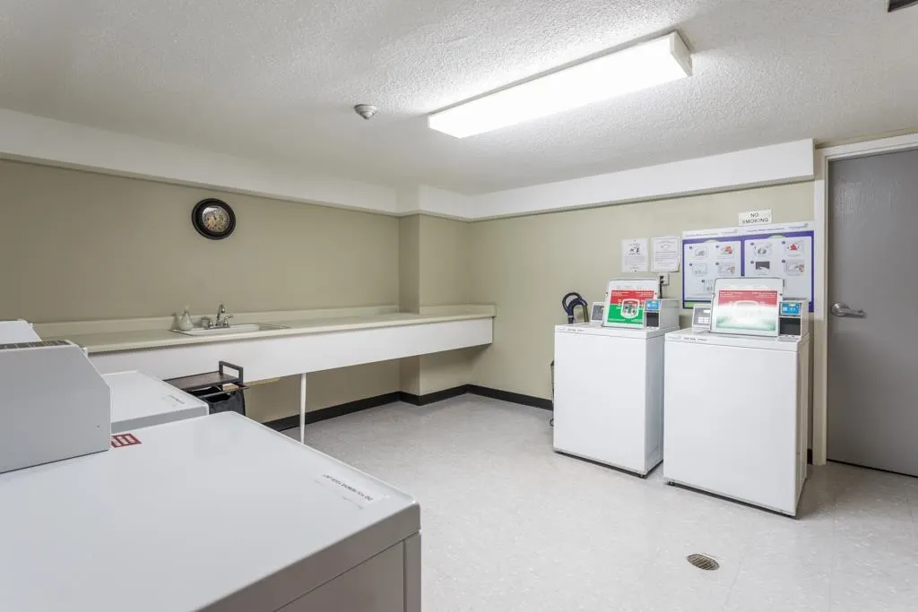 309 7151 Edmonds Street