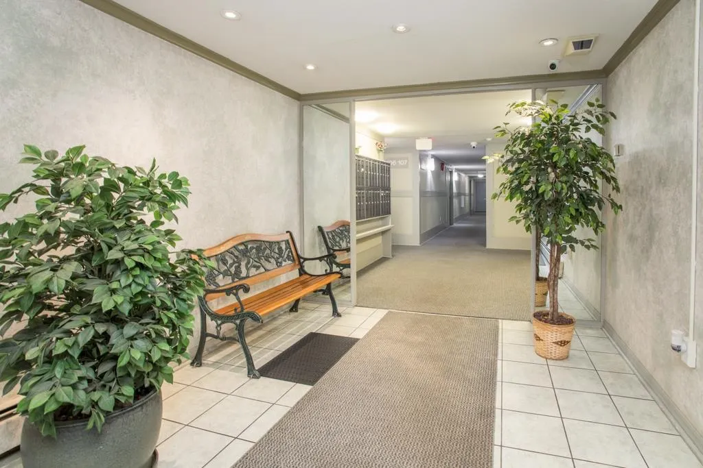 309 7151 Edmonds Street