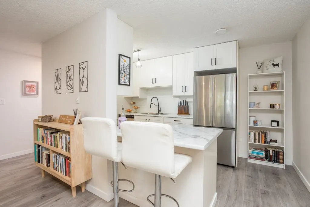 309 7151 Edmonds Street