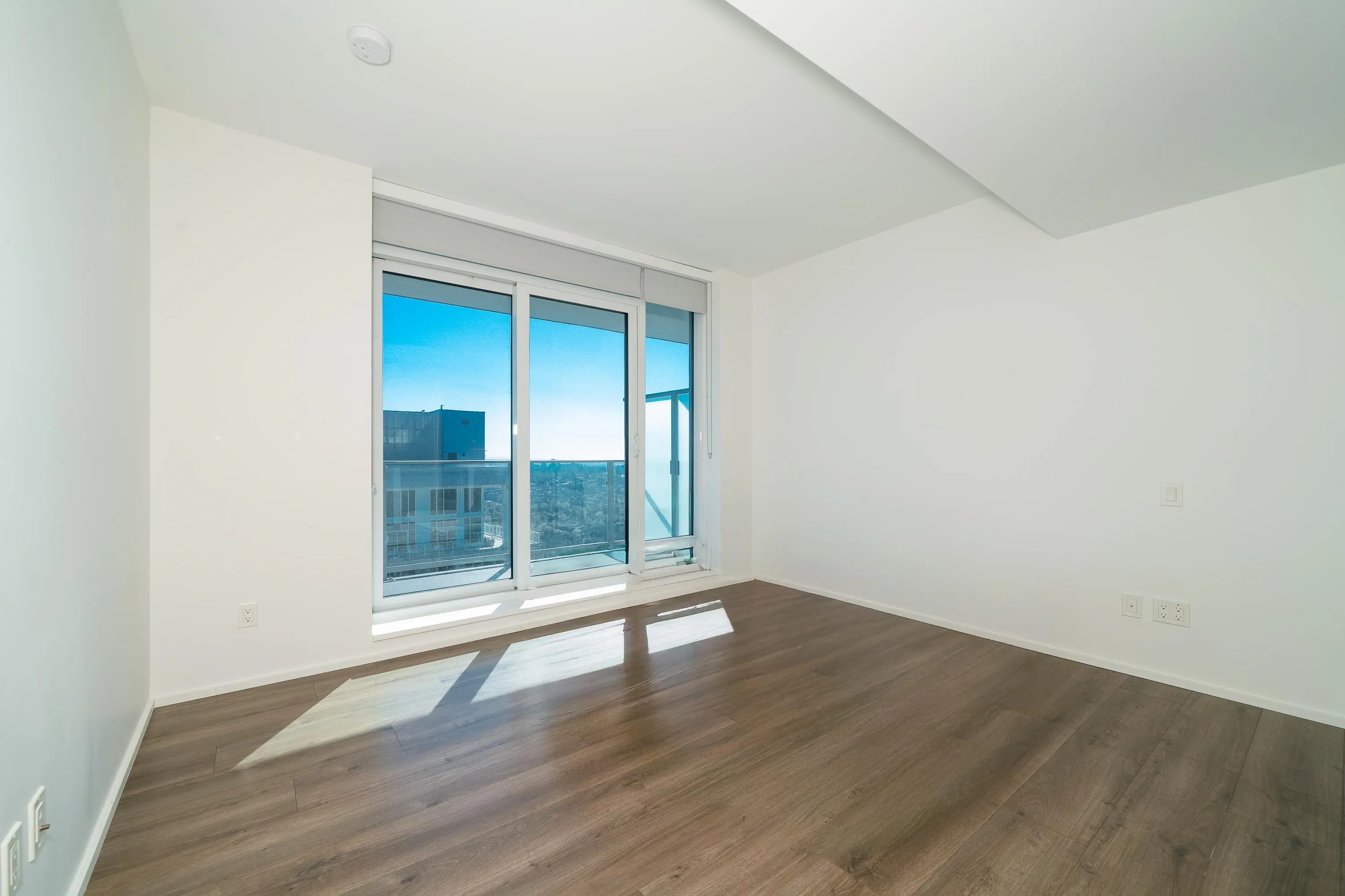 5001 3809 Evergreen Place