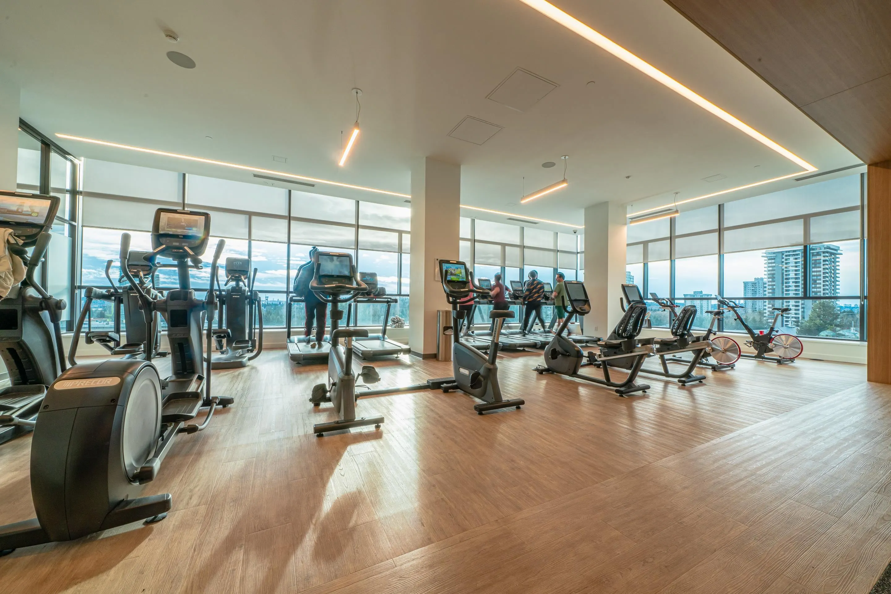 5001 3809 Evergreen Place