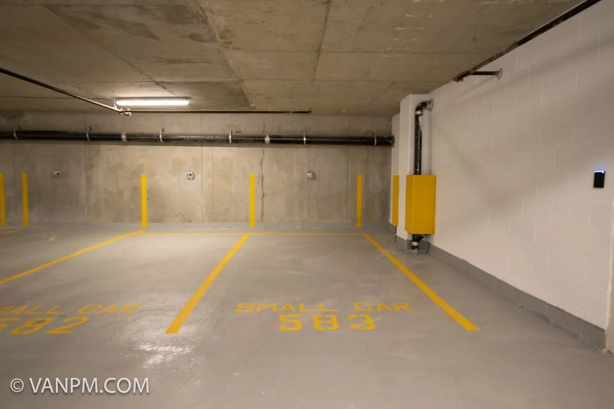 2306 4880 Lougheed Highway