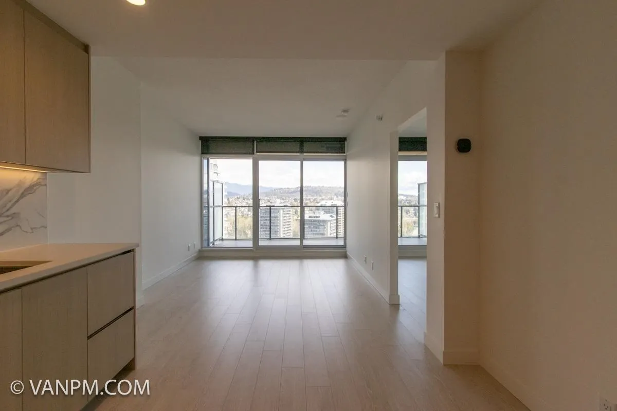 2306 4880 Lougheed Highway