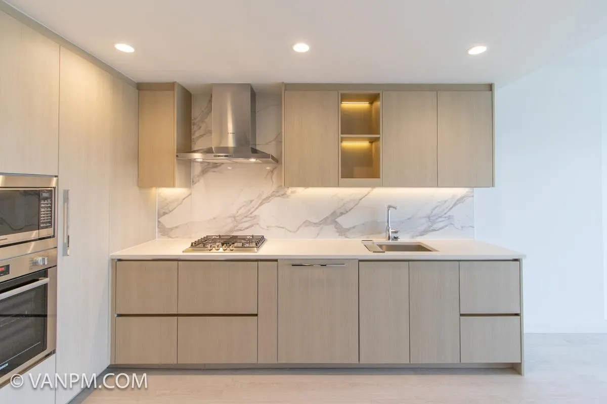 2306 4880 Lougheed Highway