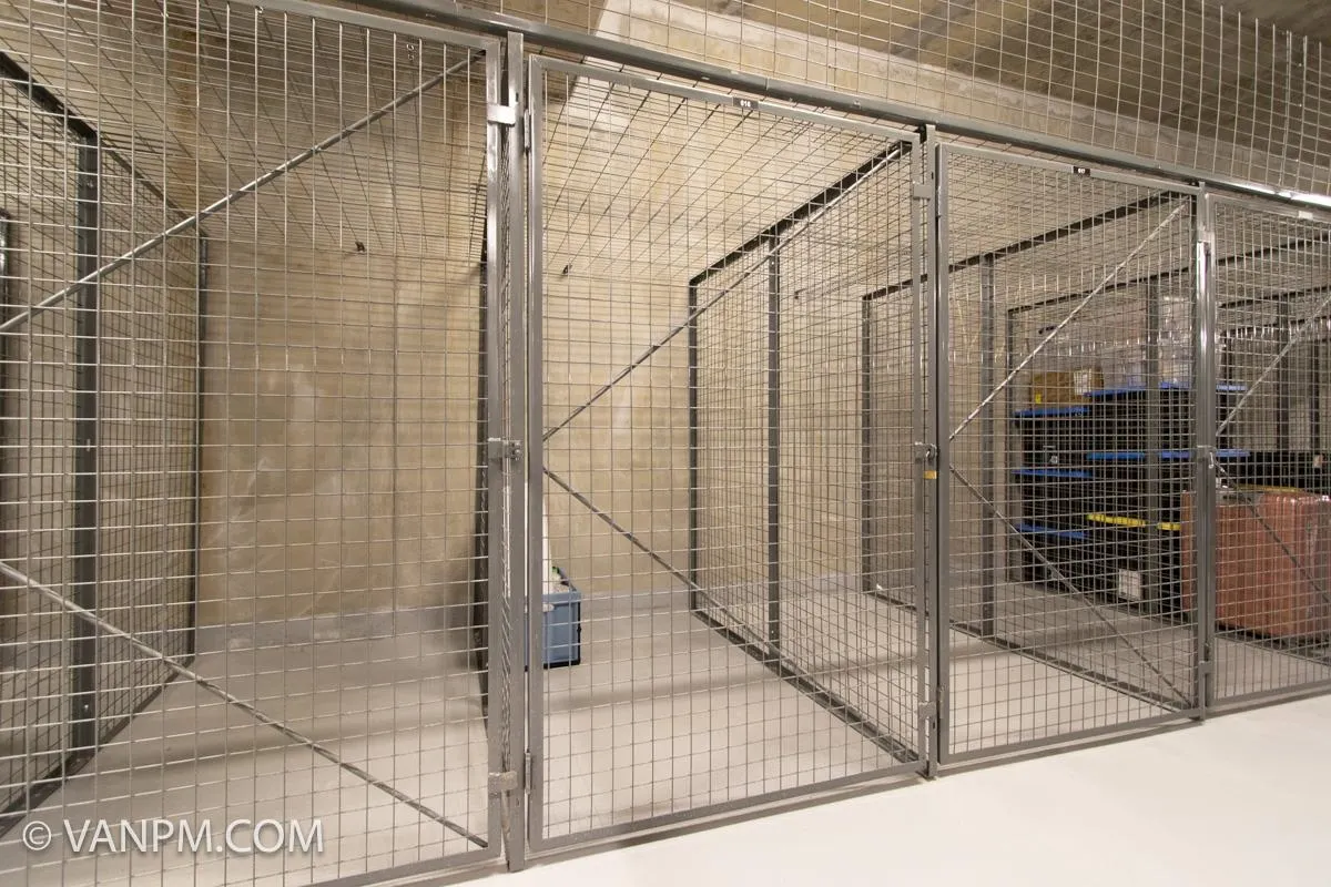 2306 4880 Lougheed Highway