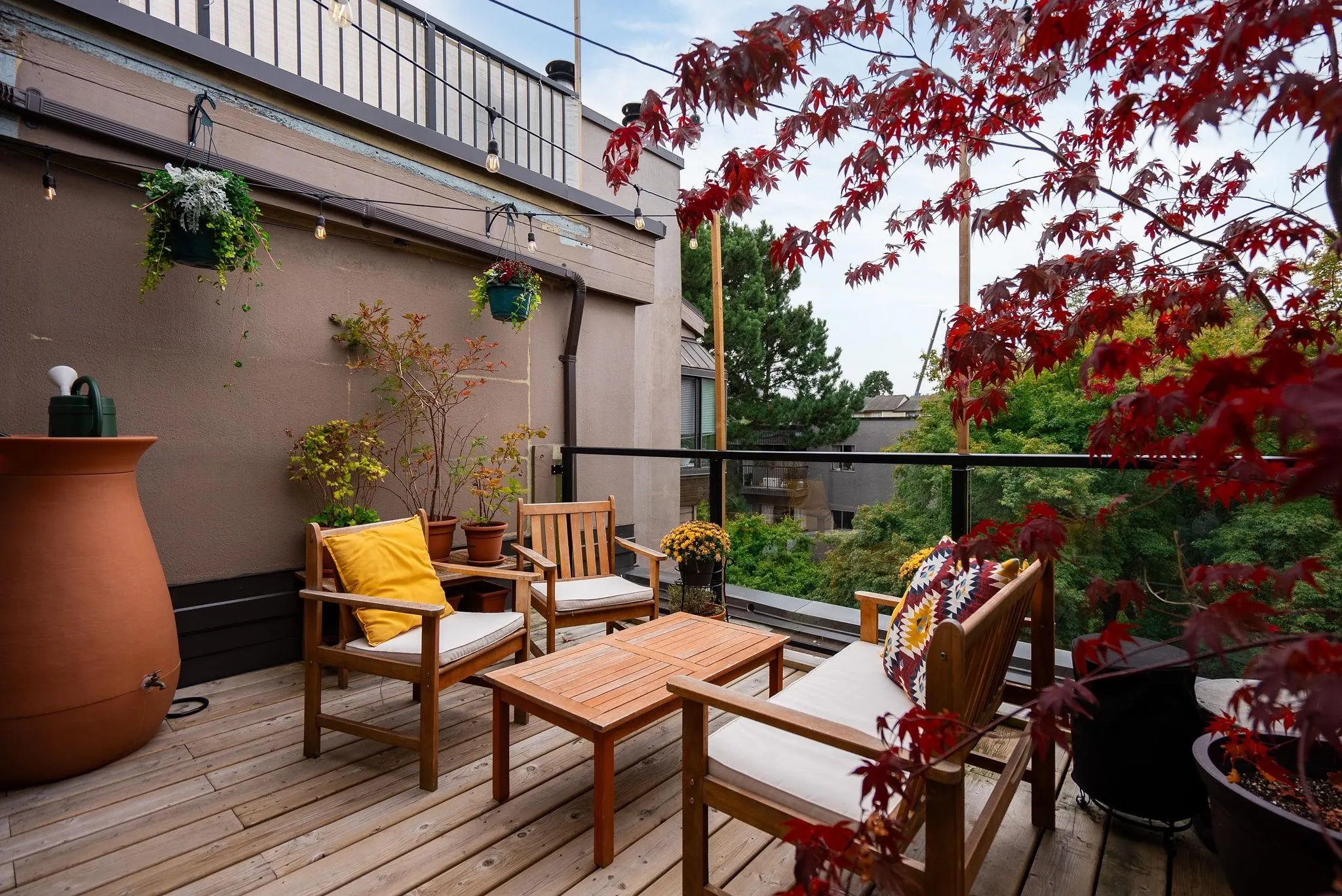 105 1922 W 7th Avenue