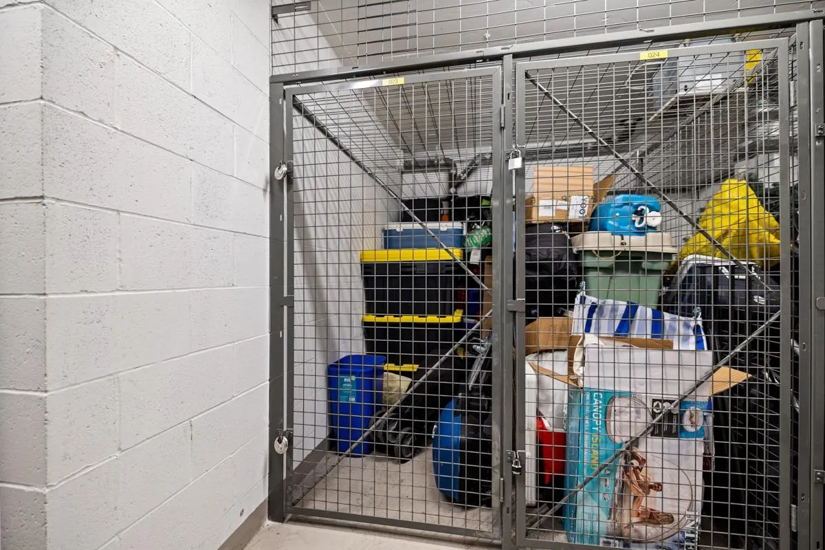 2101 520 Como Lake Avenue