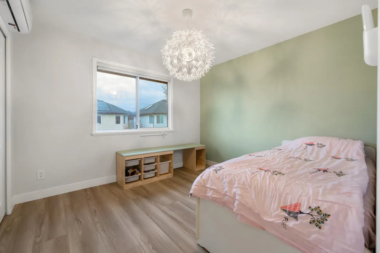 22531 Mcclinton Avenue