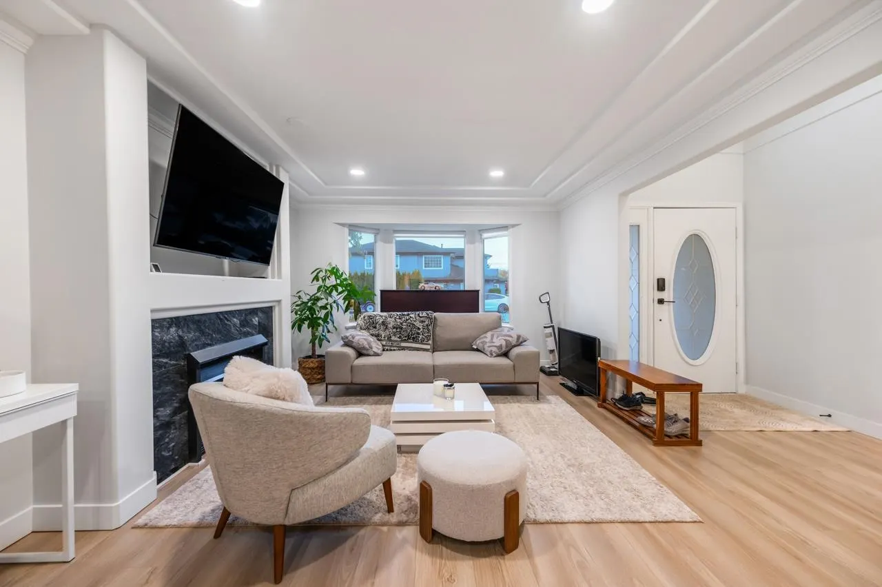 22531 Mcclinton Avenue