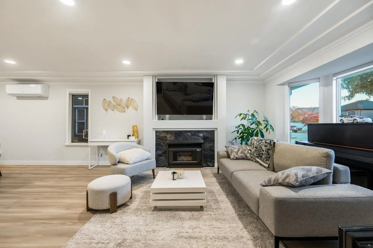 22531 Mcclinton Avenue