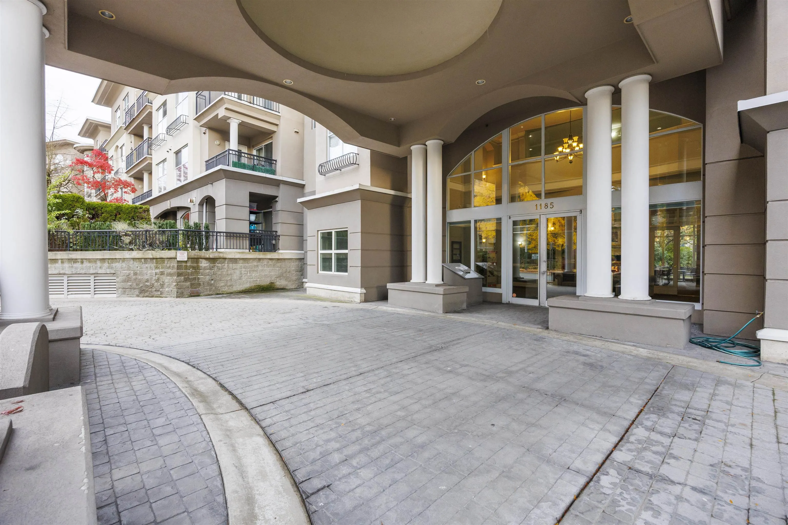 404 1185 Pacific Street
