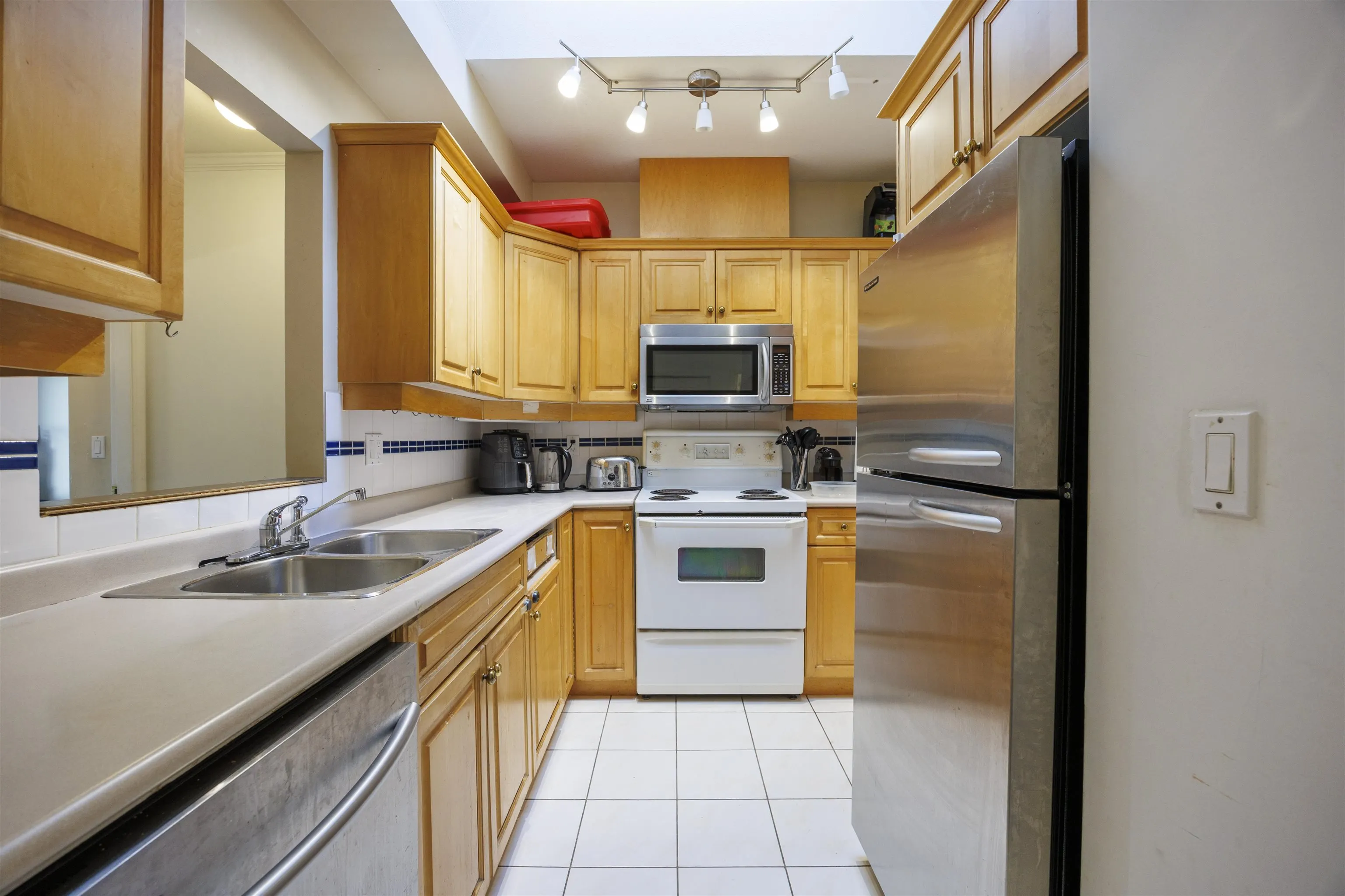 404 1185 Pacific Street