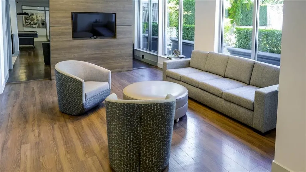 2102 1225 Richards Street