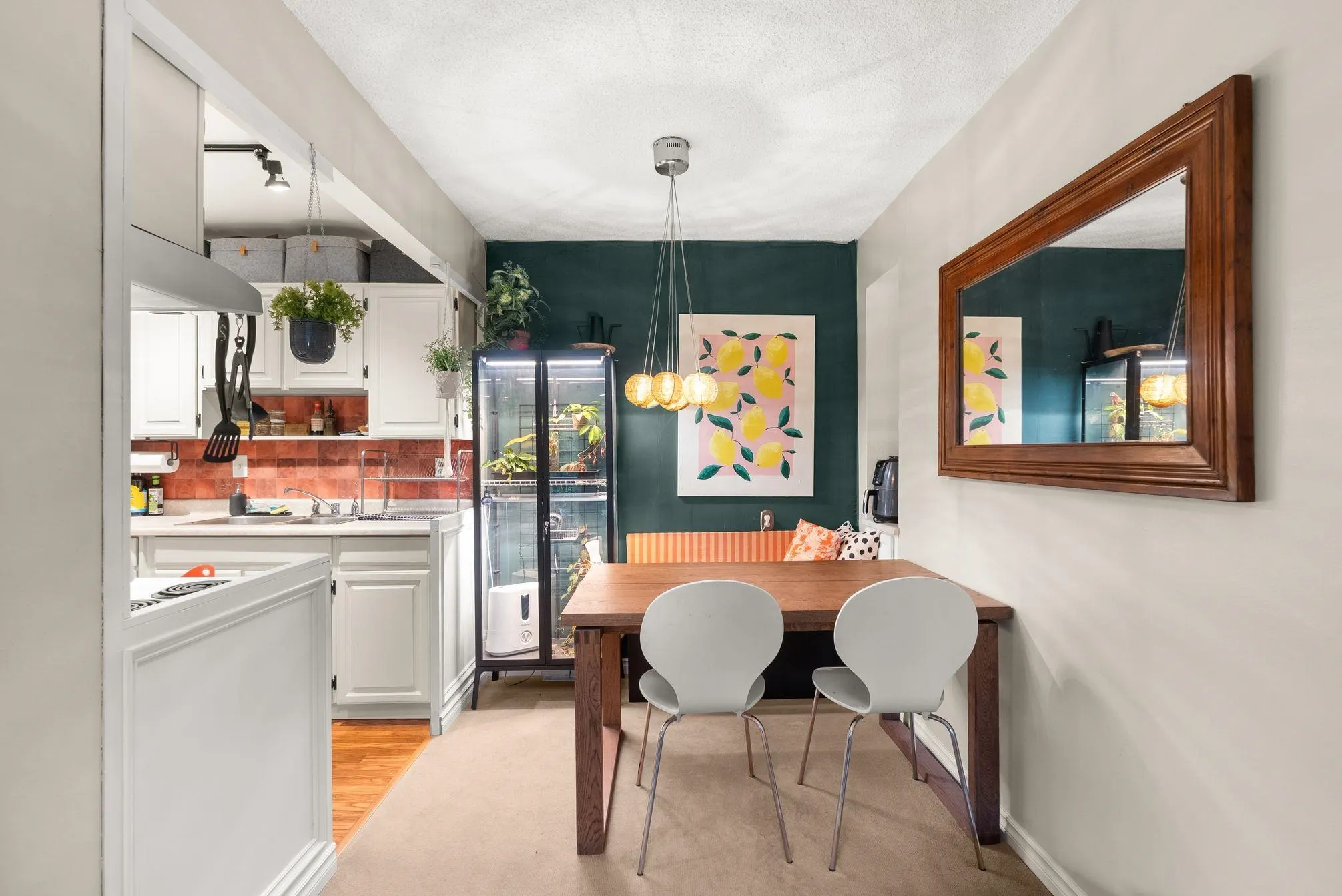 308 2366 Wall Street