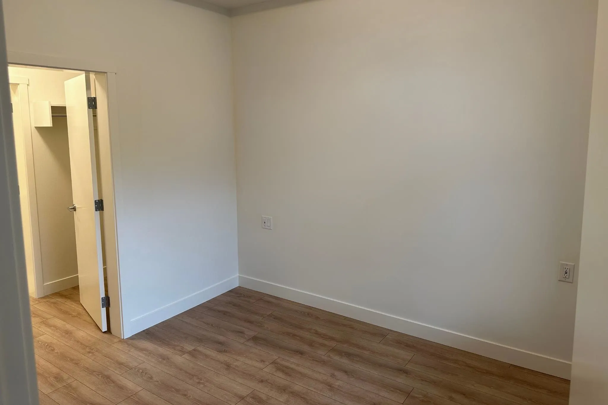 413 741 Anskar Court