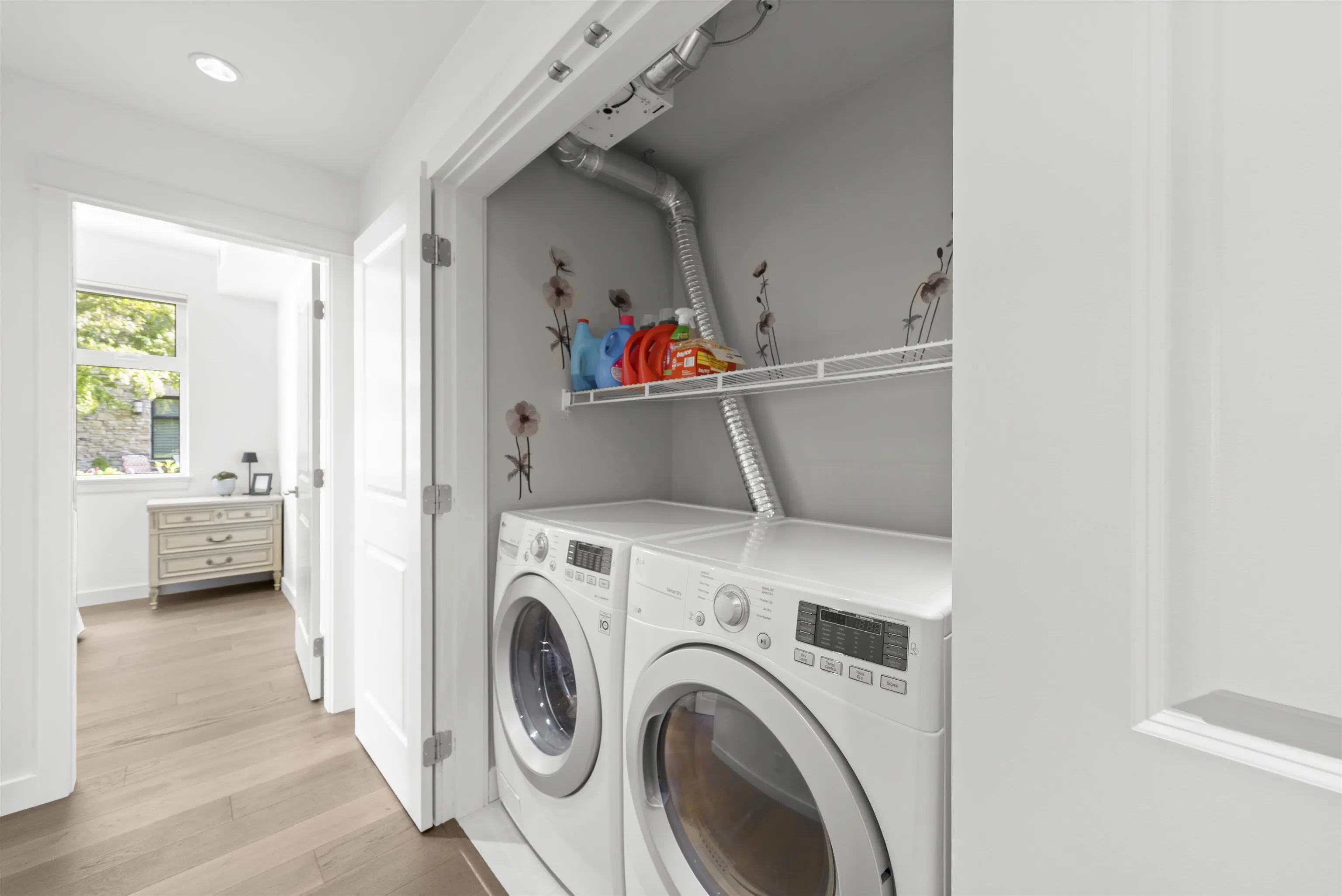 112 5011 Springs Boulevard