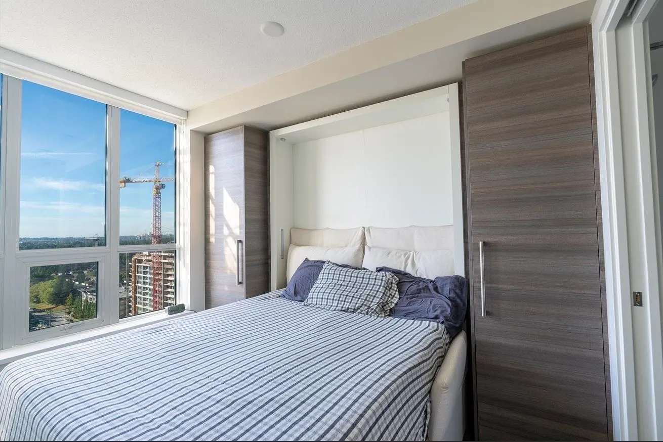 2612 13398 104 Avenue