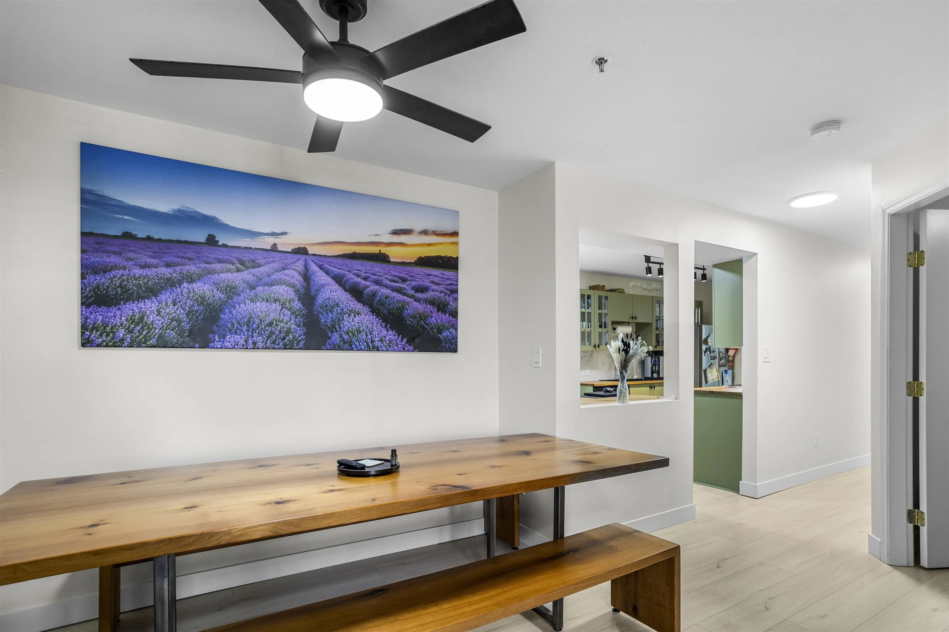 201 22351 St. Anne Street