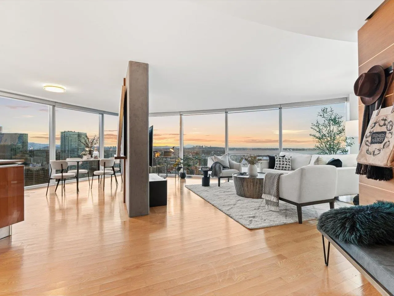 3204 938 Nelson Street