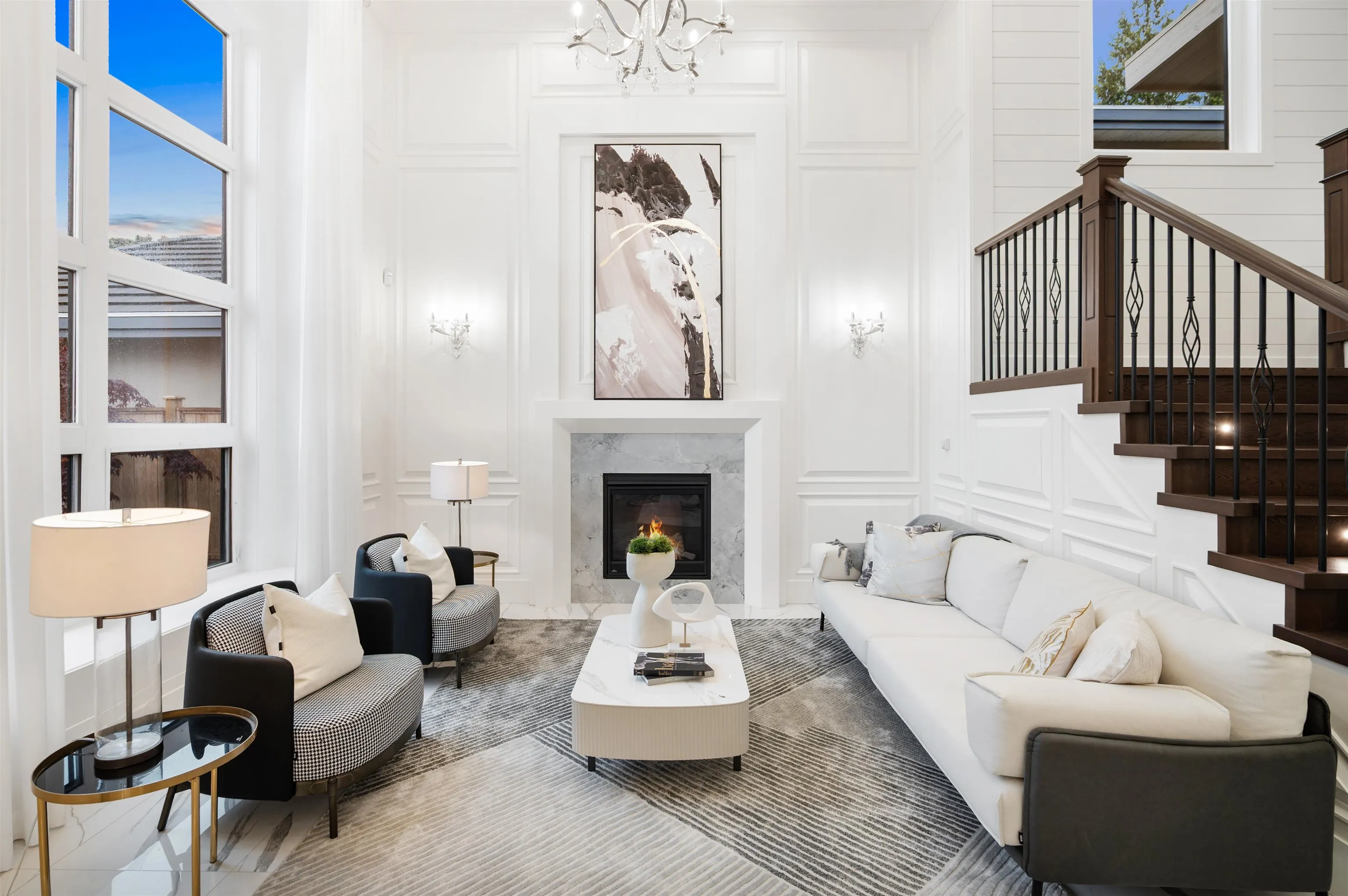 9031 Pinewell Crescent