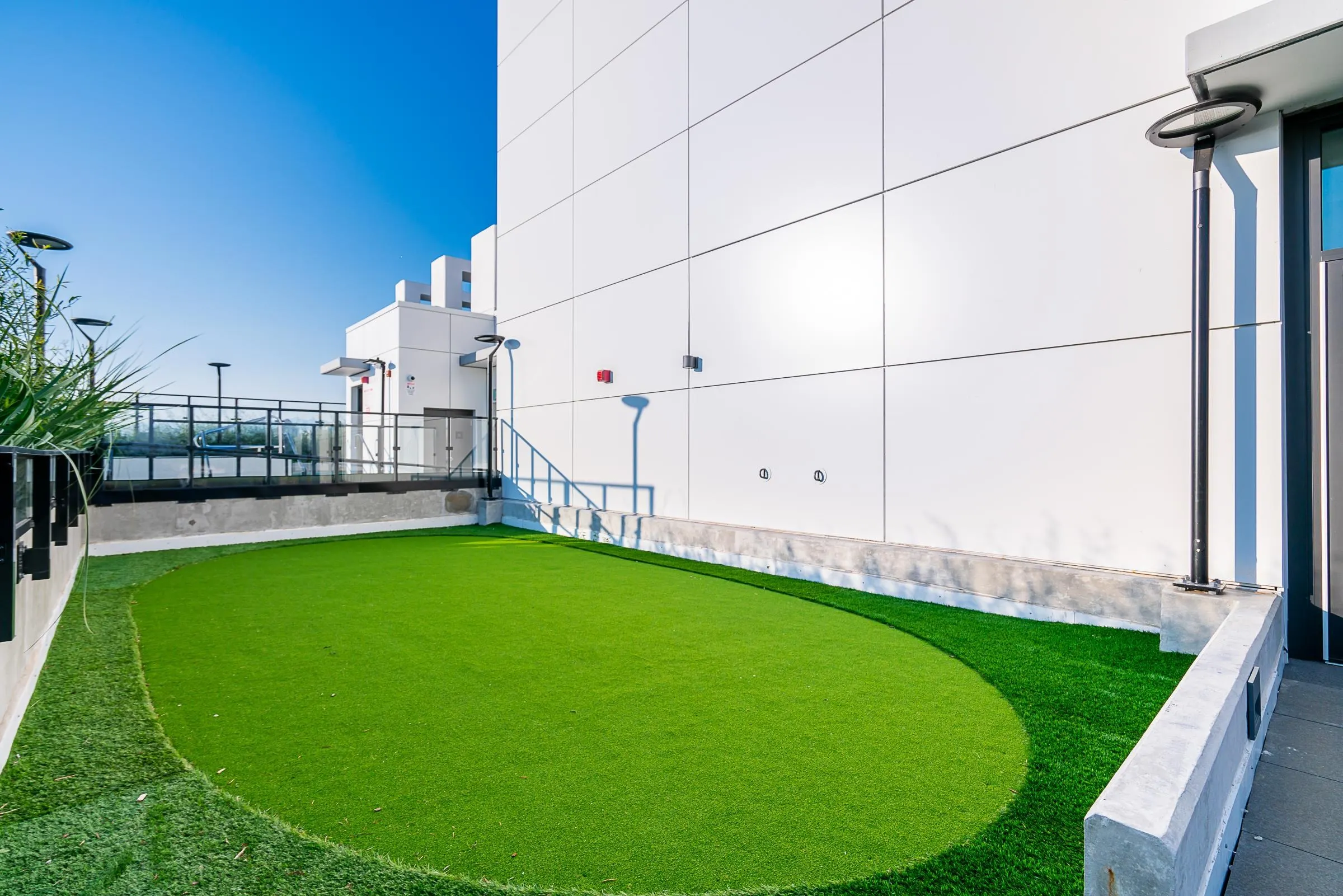 2901 823 Carnarvon Street