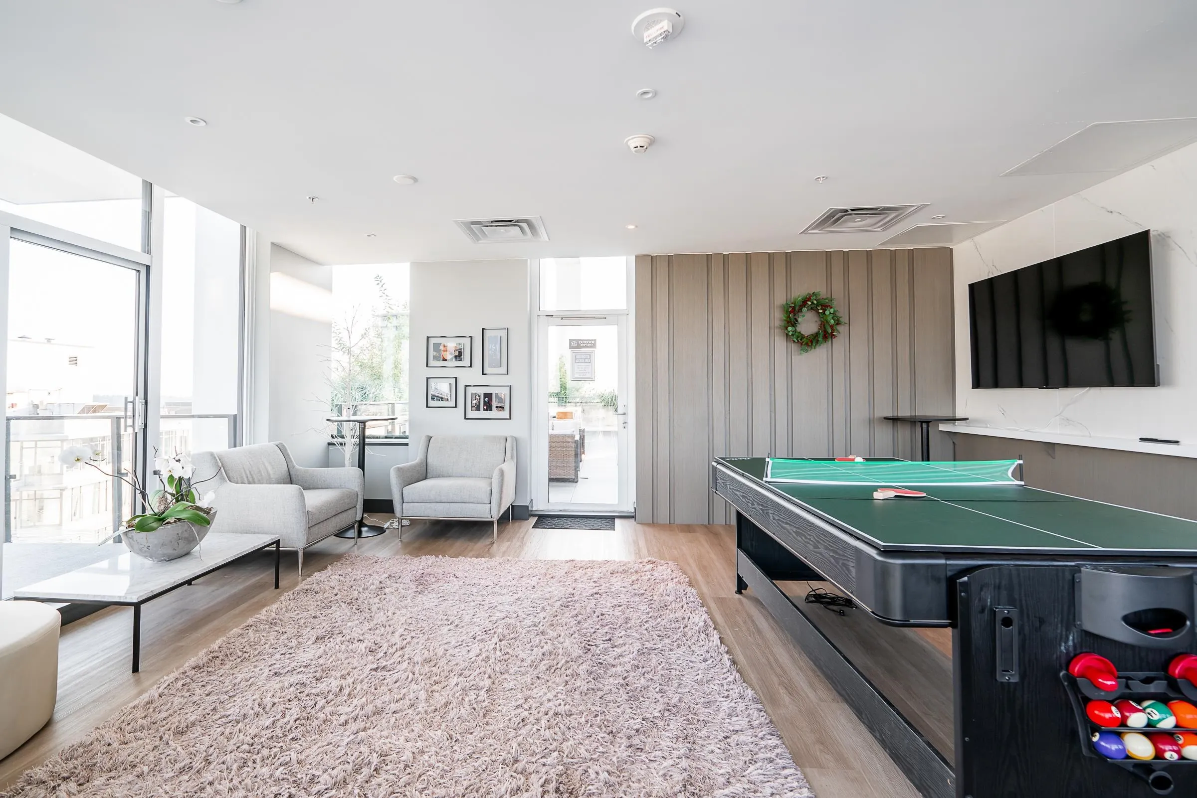 2901 823 Carnarvon Street