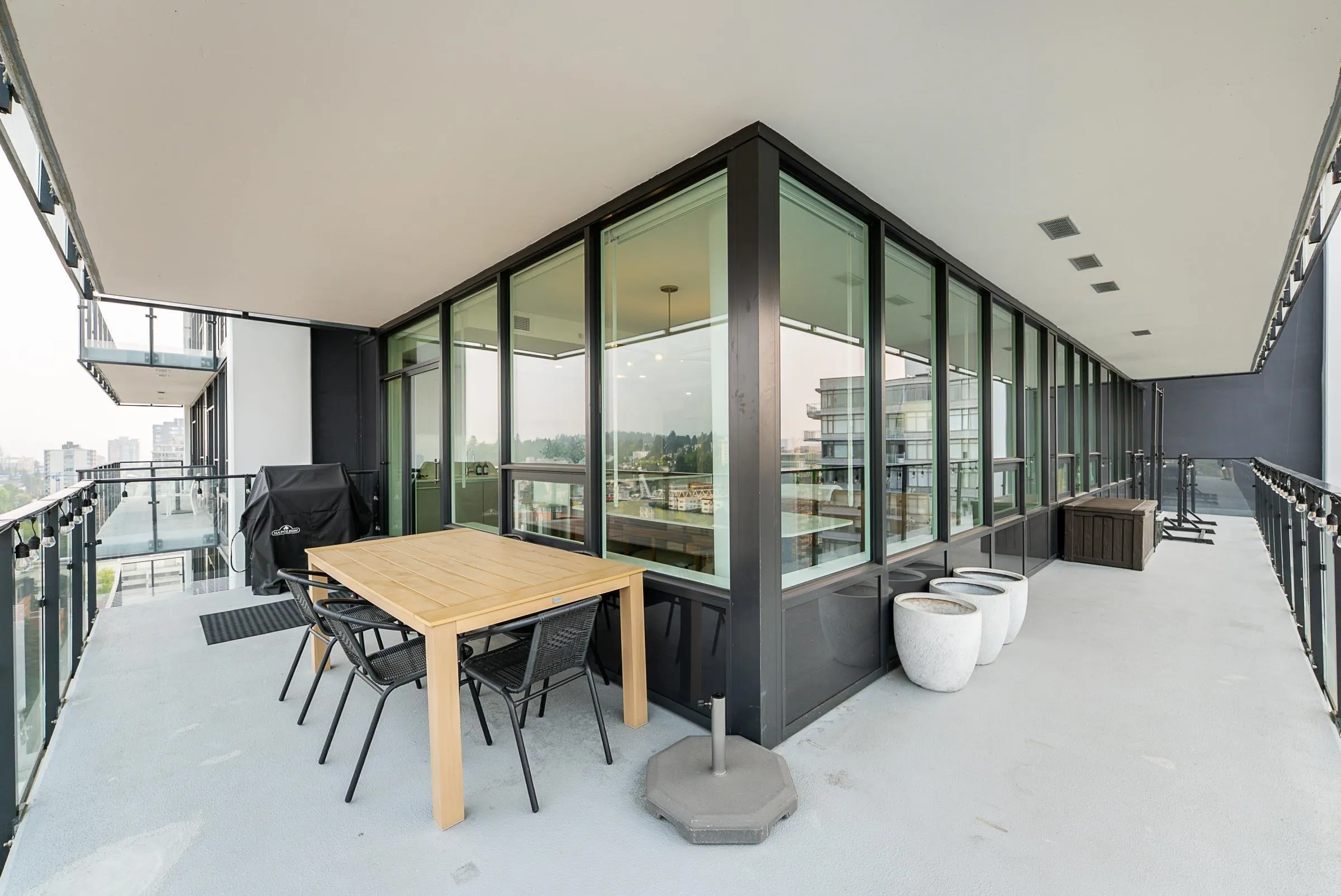 2901 823 Carnarvon Street