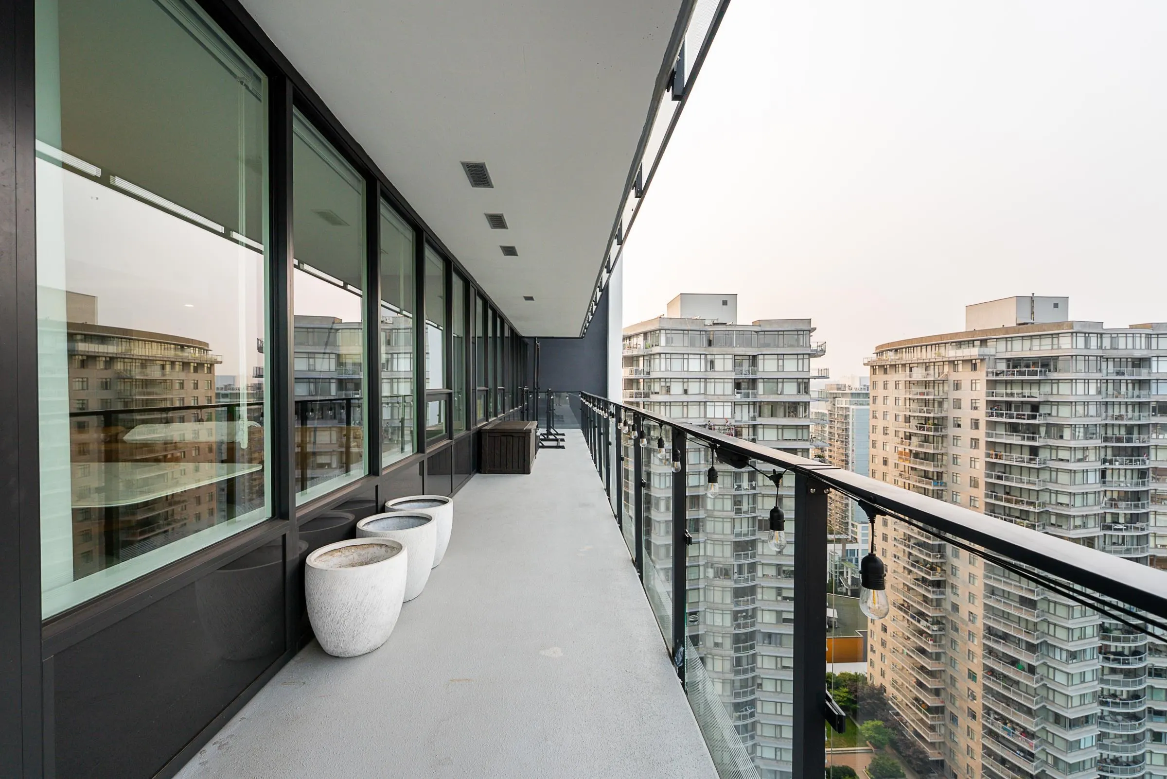 2901 823 Carnarvon Street