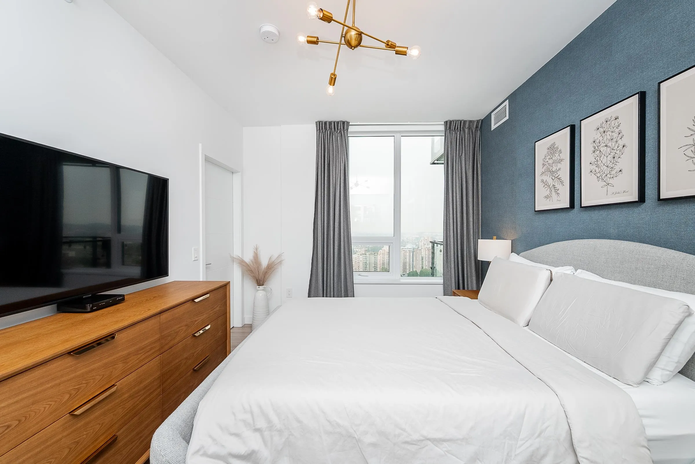 2901 823 Carnarvon Street