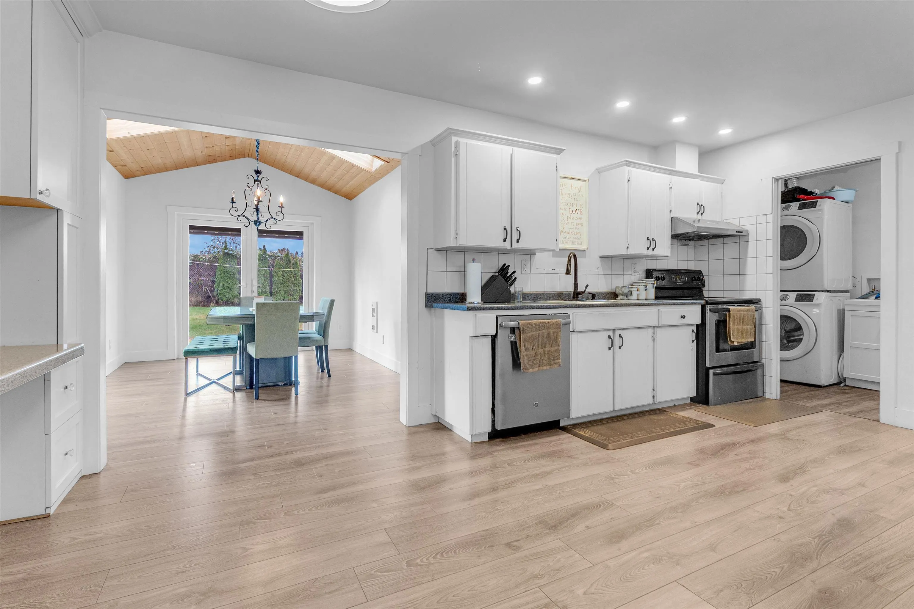 32546 Pandora Avenue