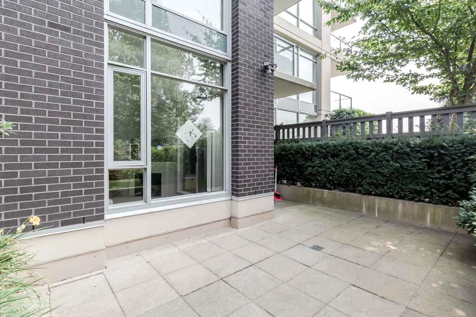 109 2133 Douglas Road