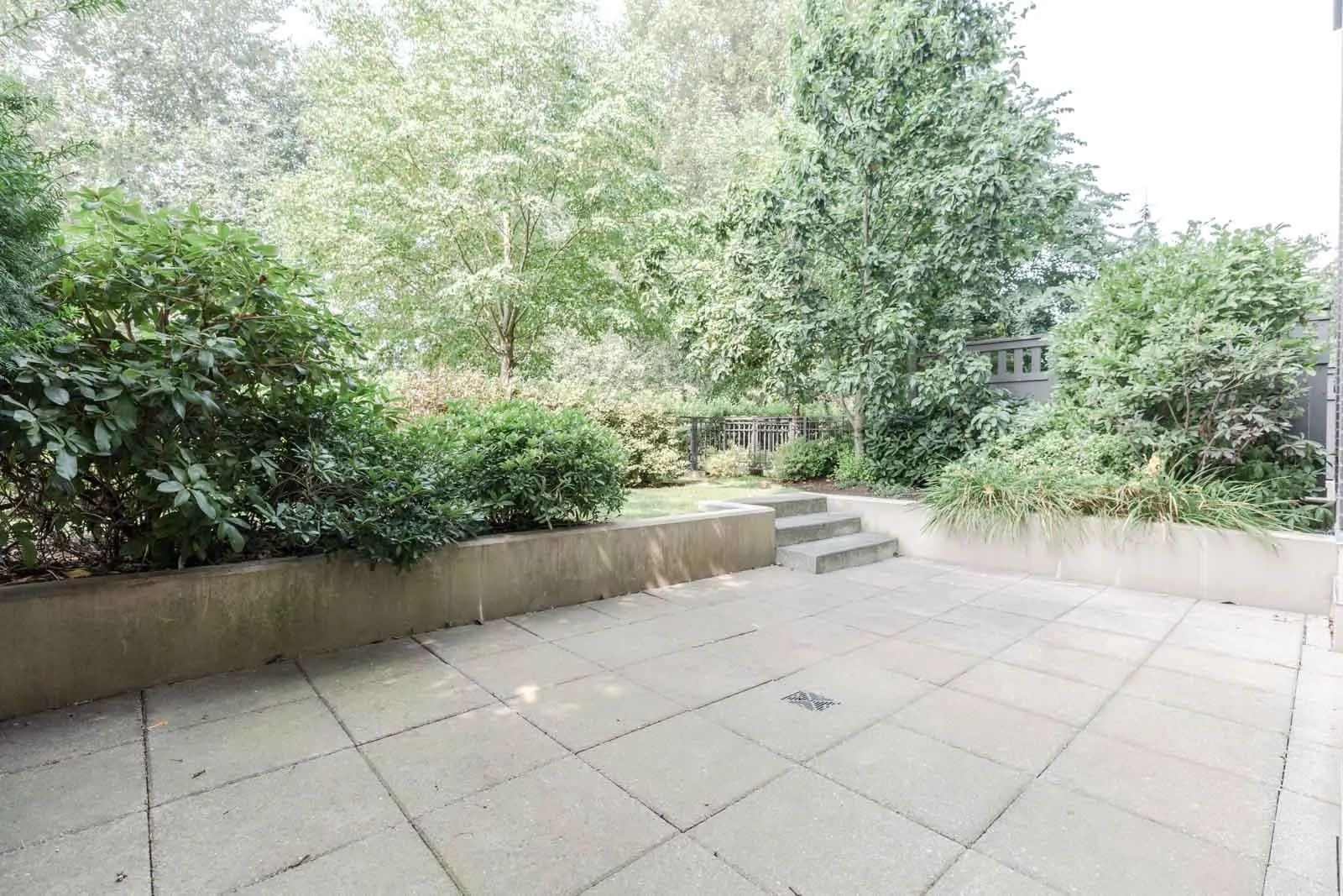 109 2133 Douglas Road