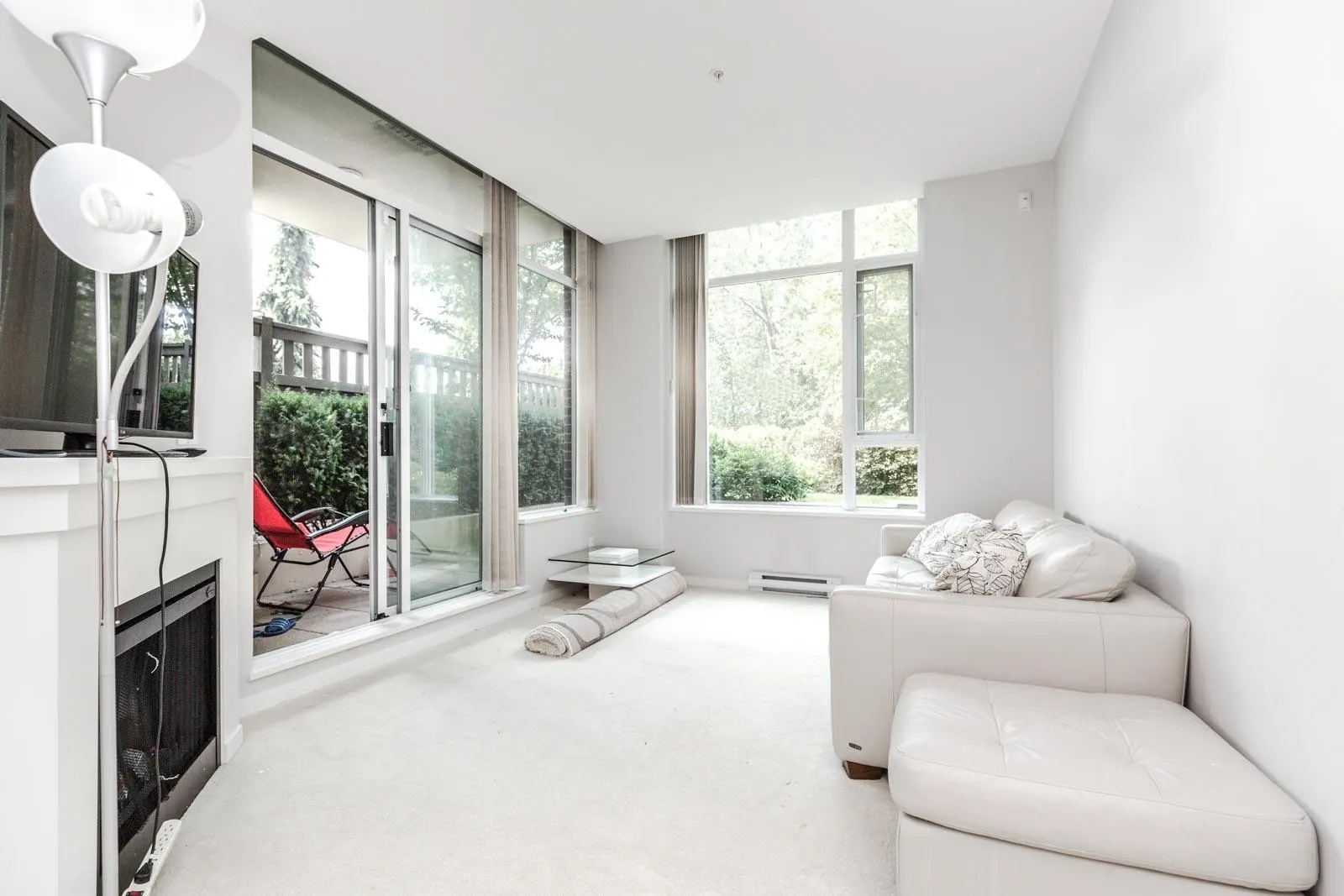 109 2133 Douglas Road