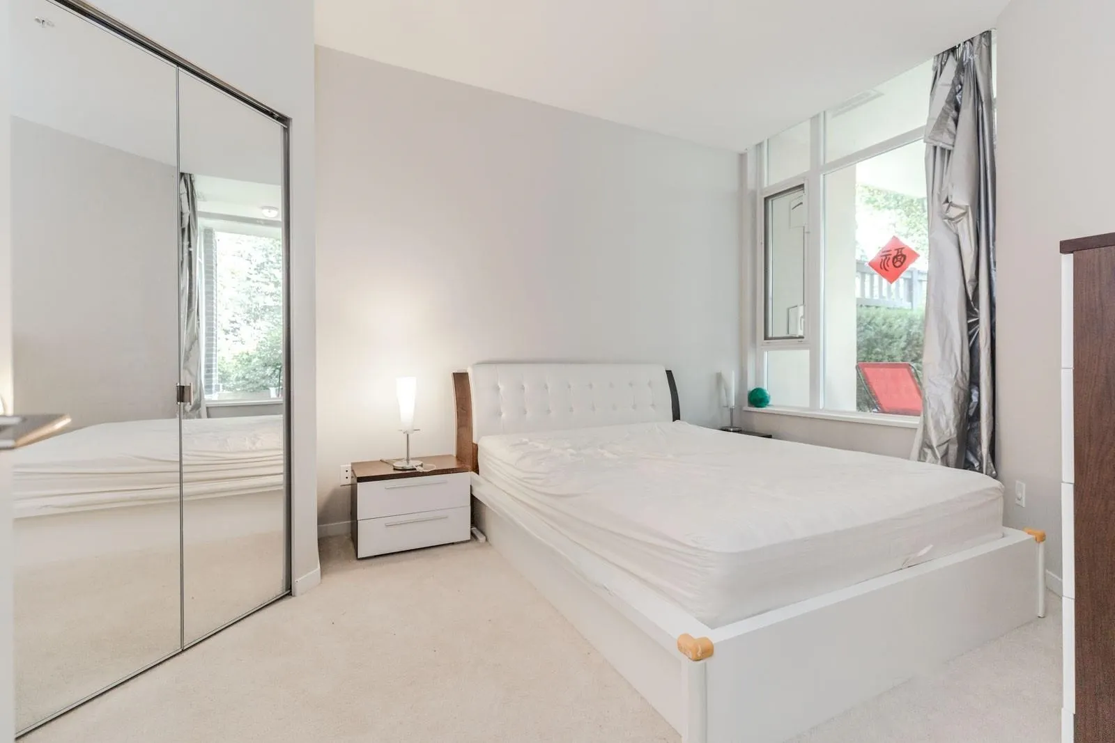 109 2133 Douglas Road