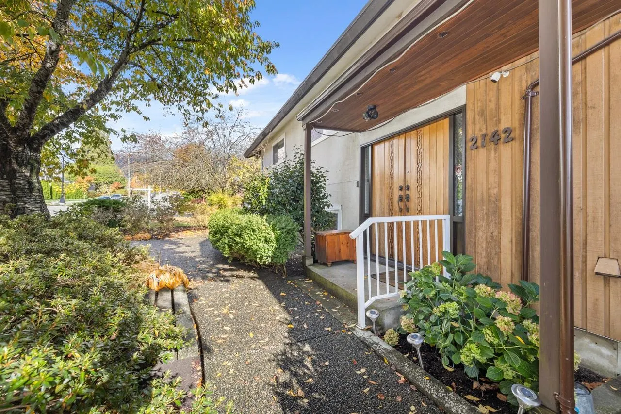 2142 St. Andrews Avenue