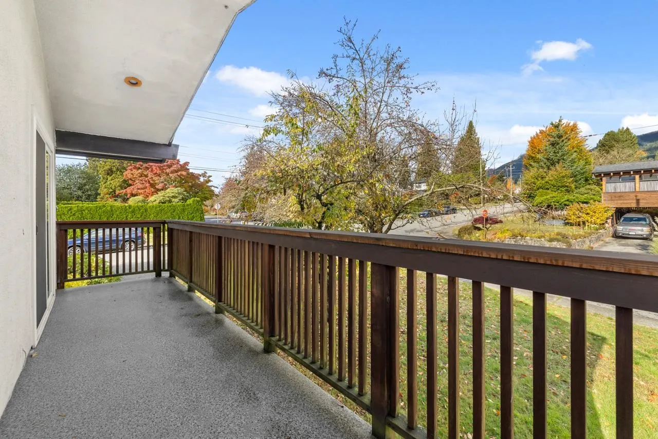 2142 St. Andrews Avenue