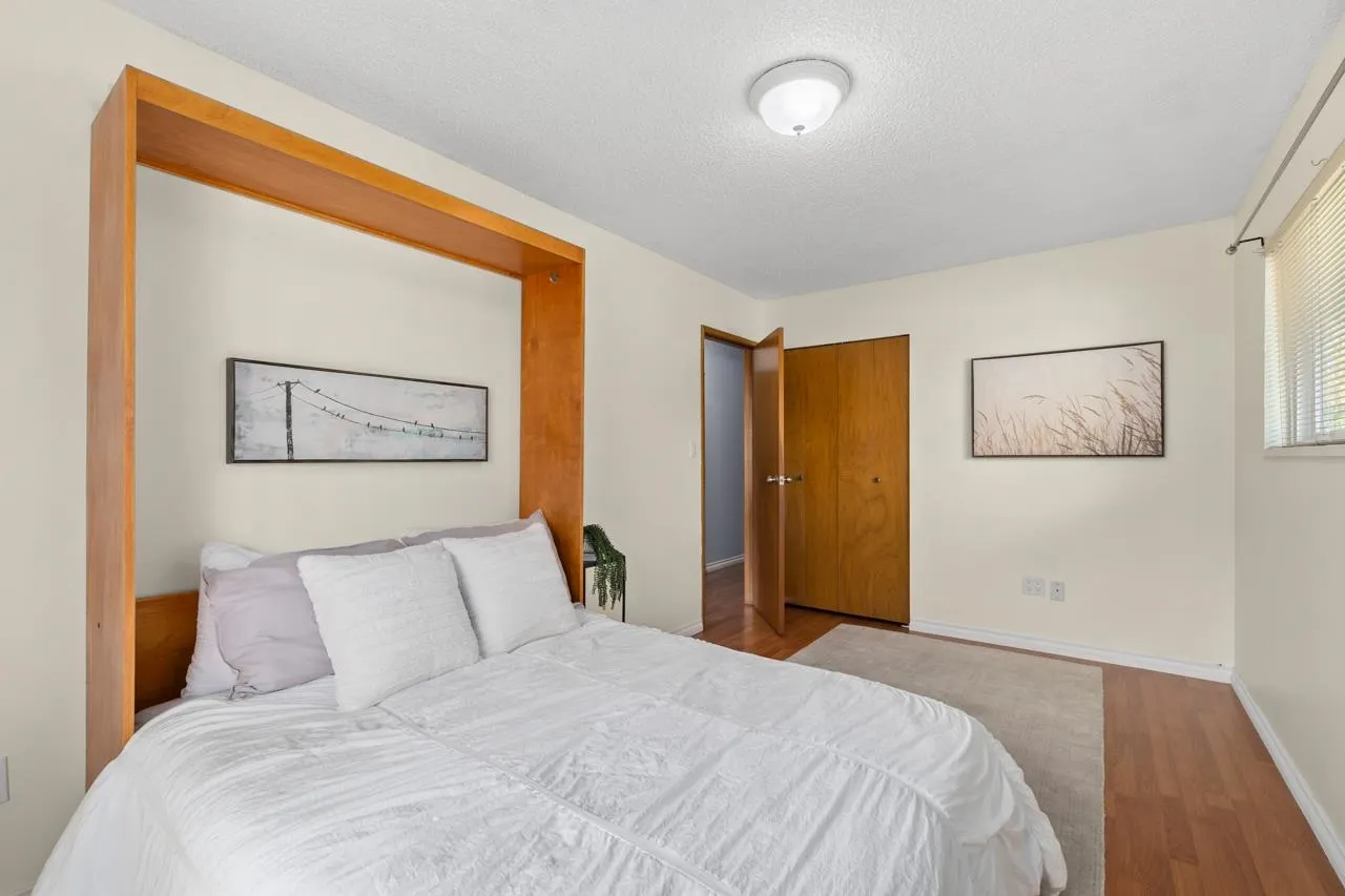 2142 St. Andrews Avenue