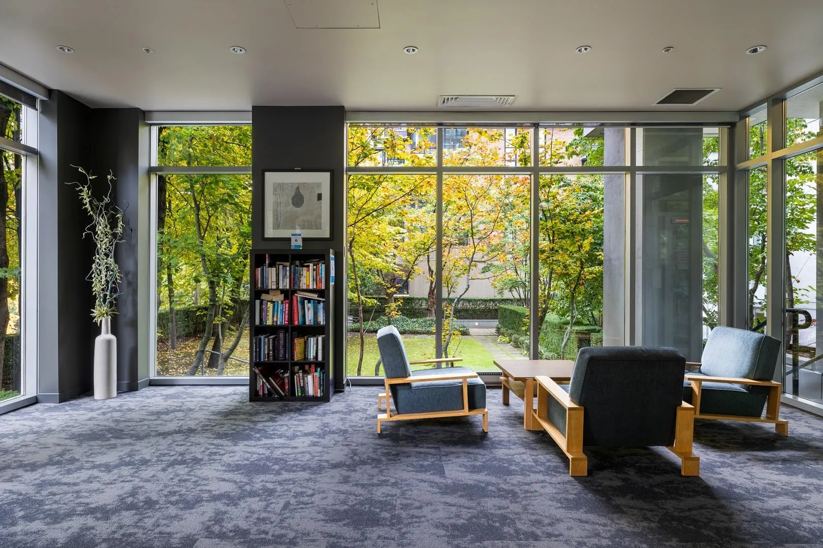 1107 1010 Richards Street