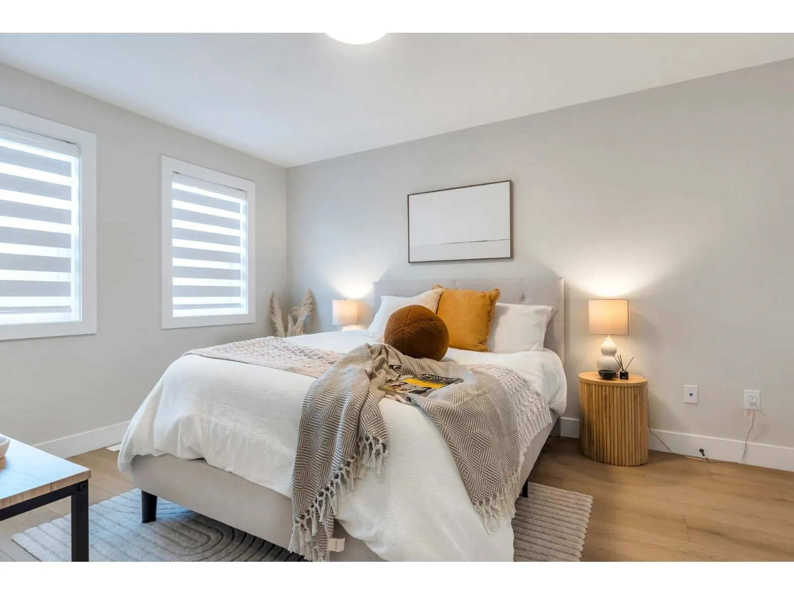 15570 Oxenham Avenue