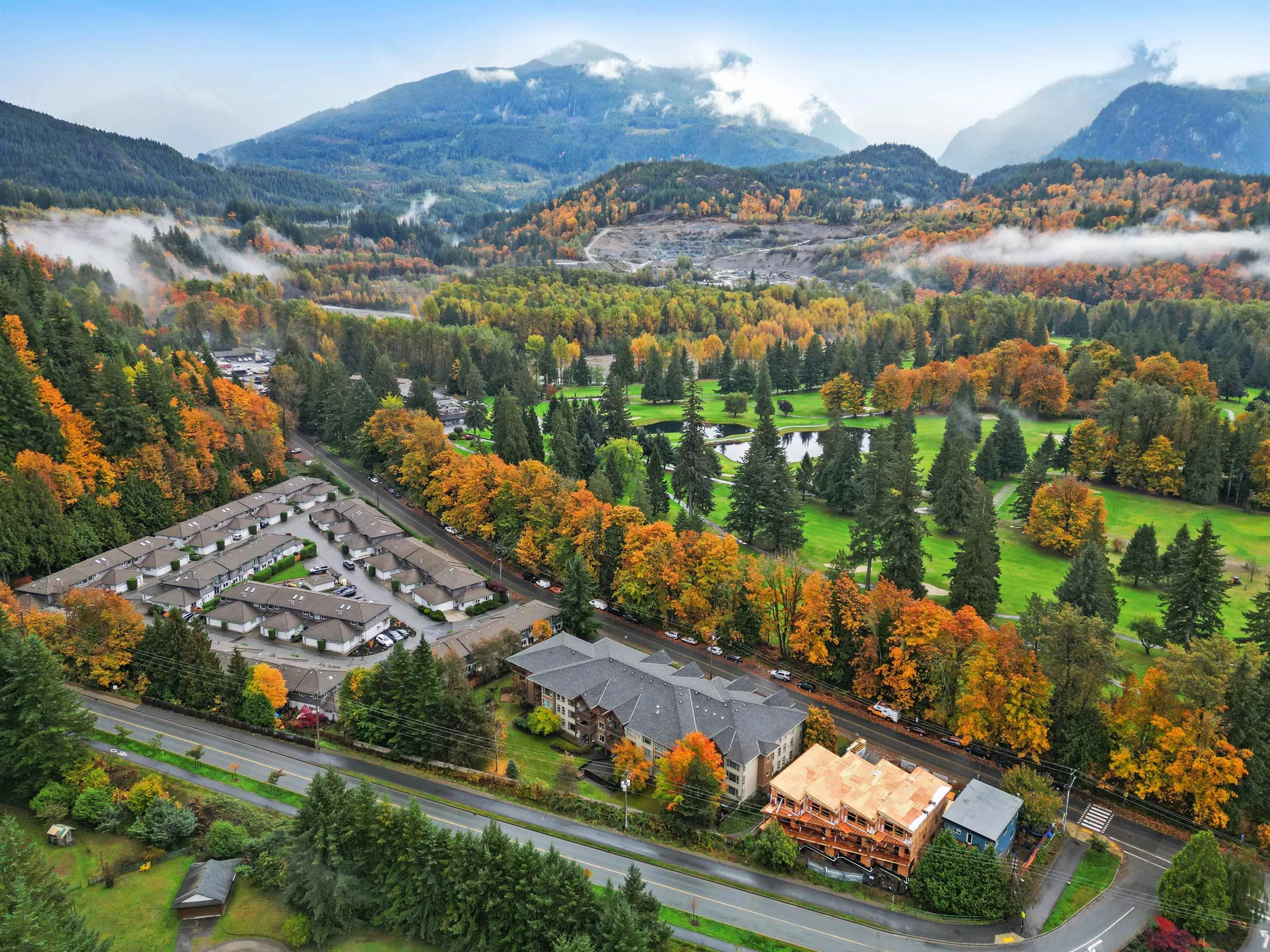 208 2323 Mamquam Road