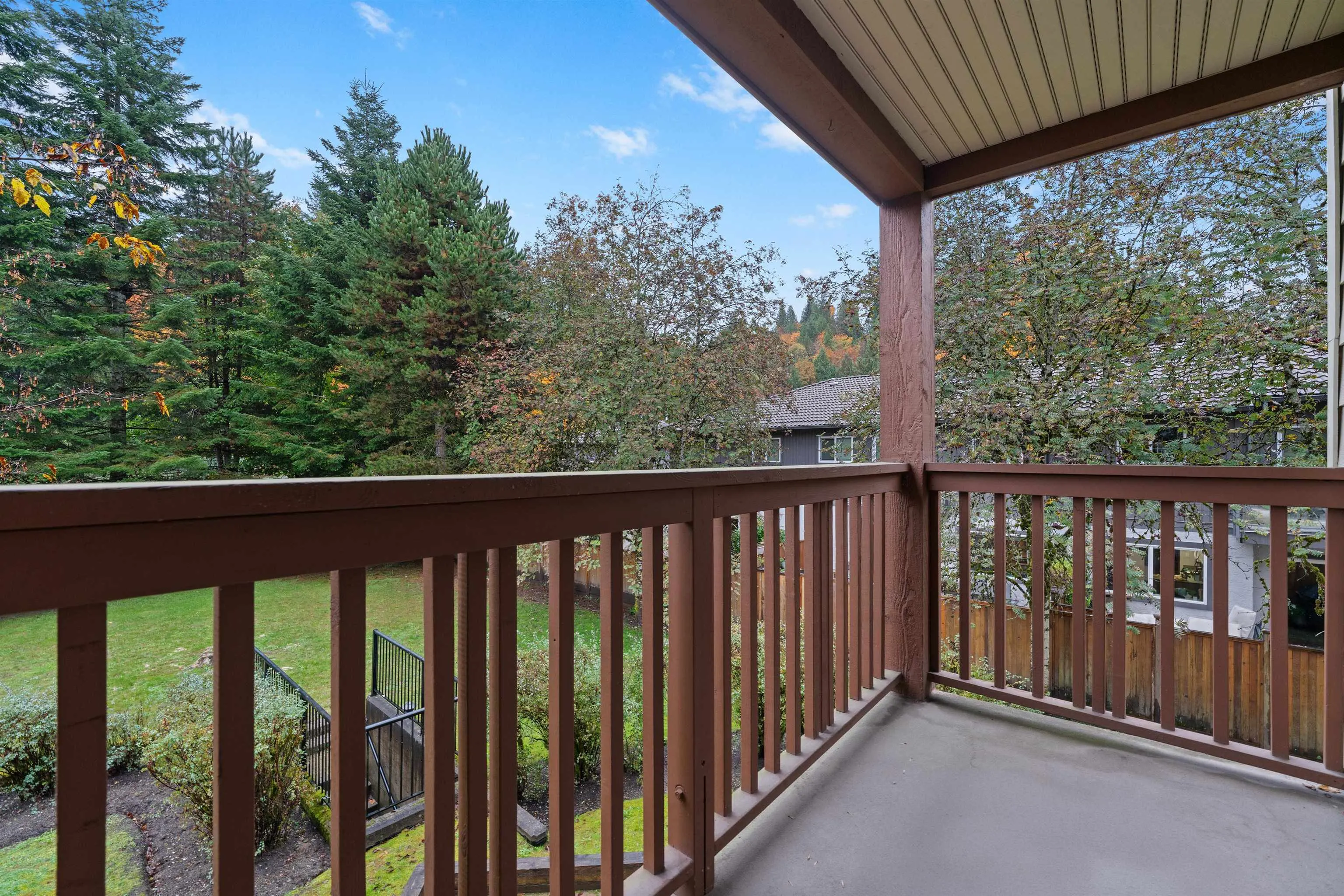 208 2323 Mamquam Road