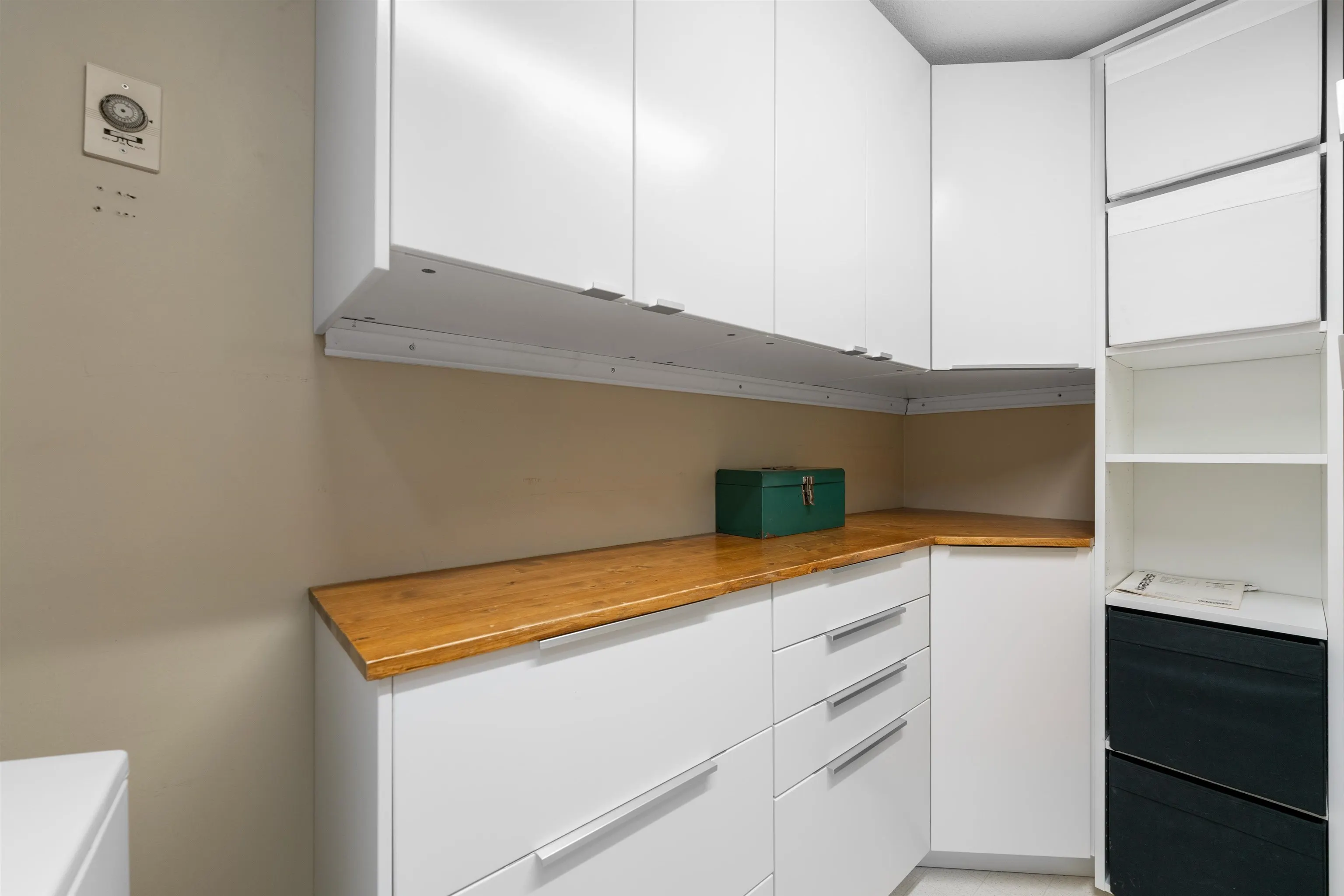 208 2323 Mamquam Road