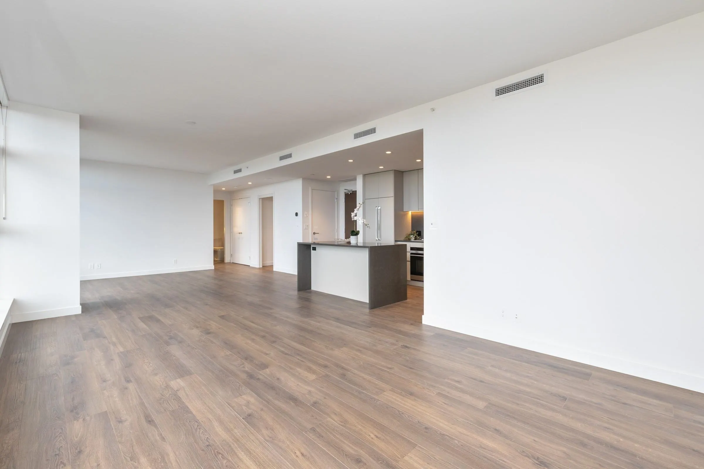 3207 720 Farrow Street