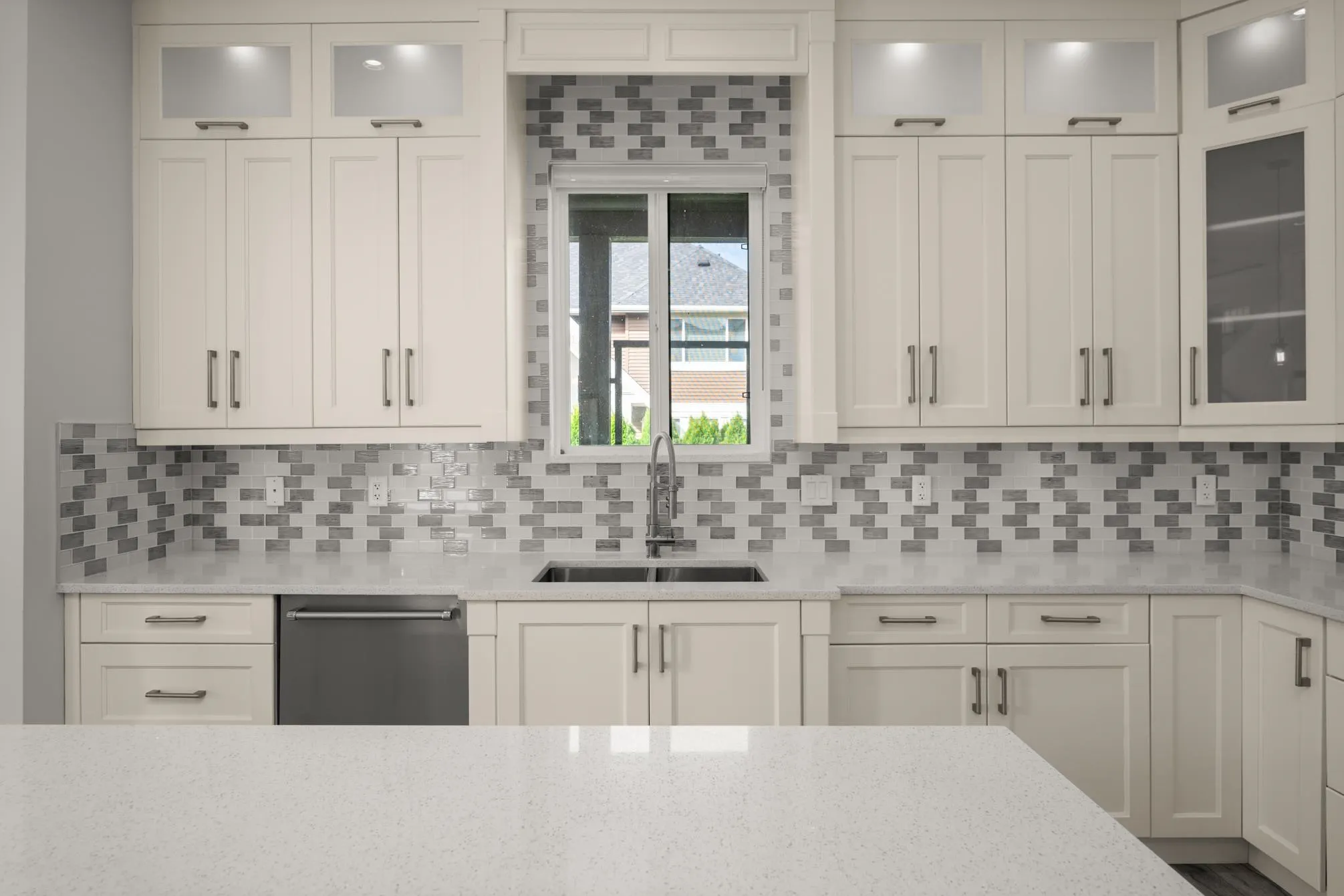 8379 Mctaggart Street