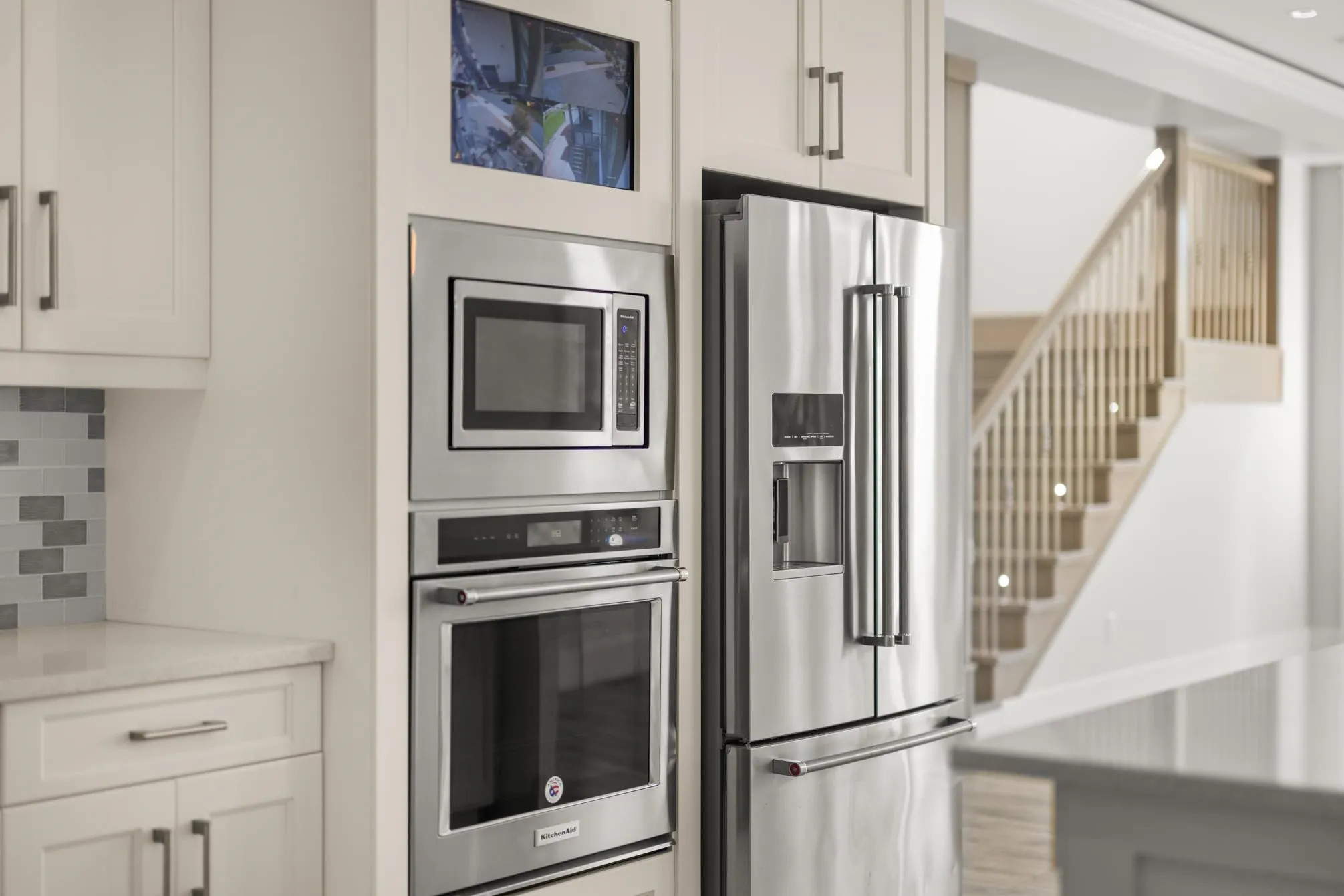 8379 Mctaggart Street