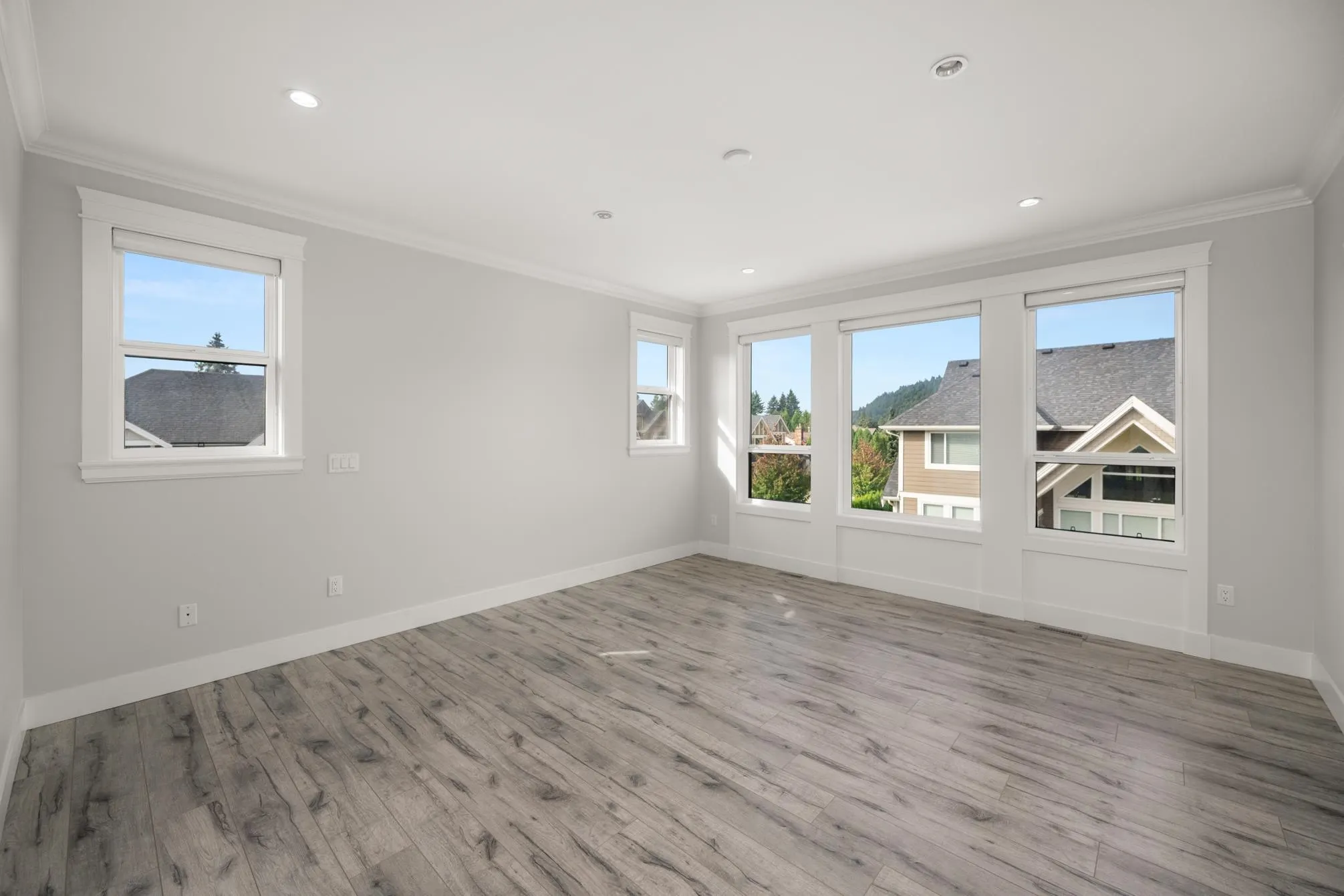 8379 Mctaggart Street